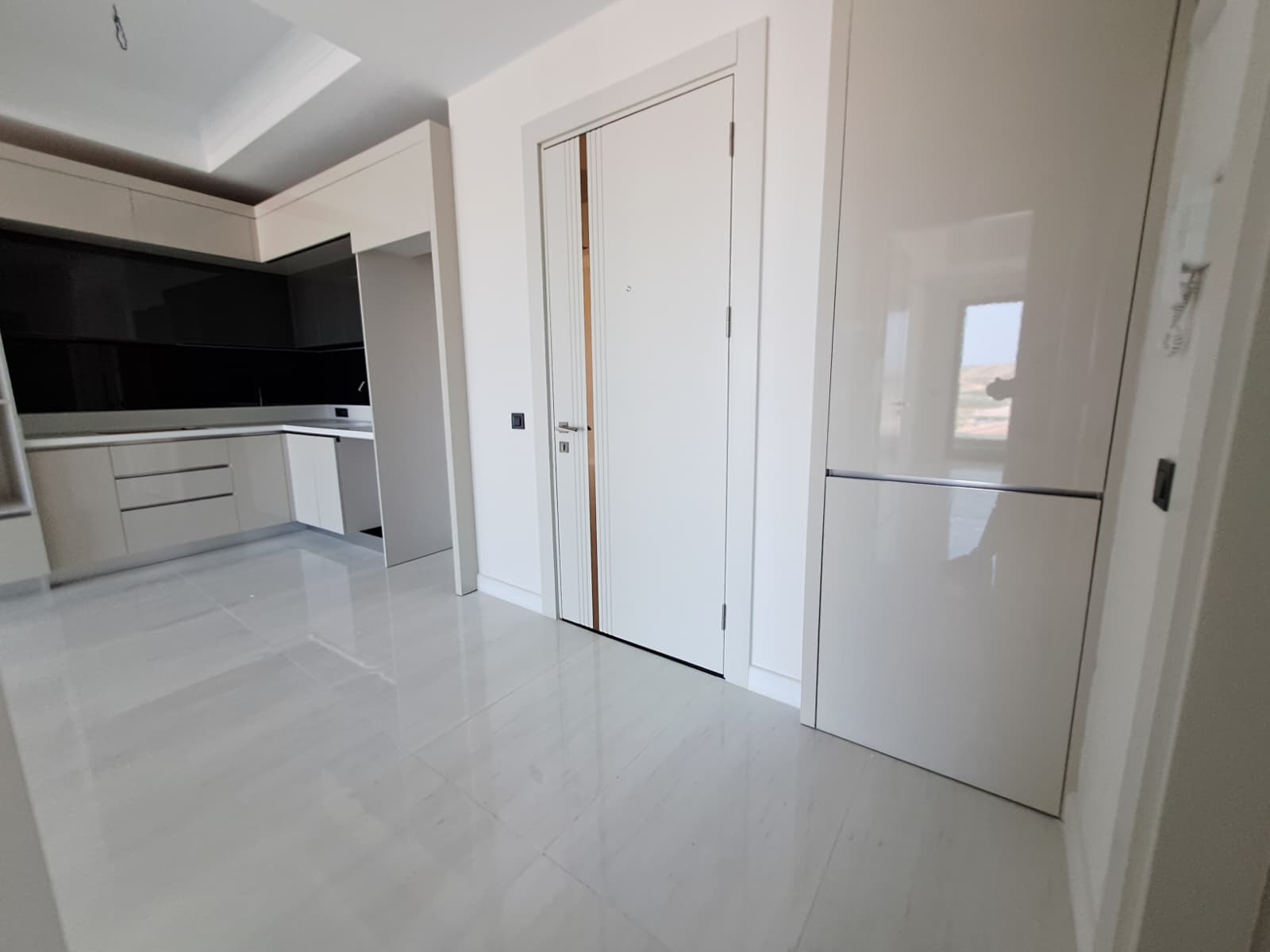 Квартира 1+1 85 м² в премиальном комплекс-отеле на побережье Тюрклера – Алания