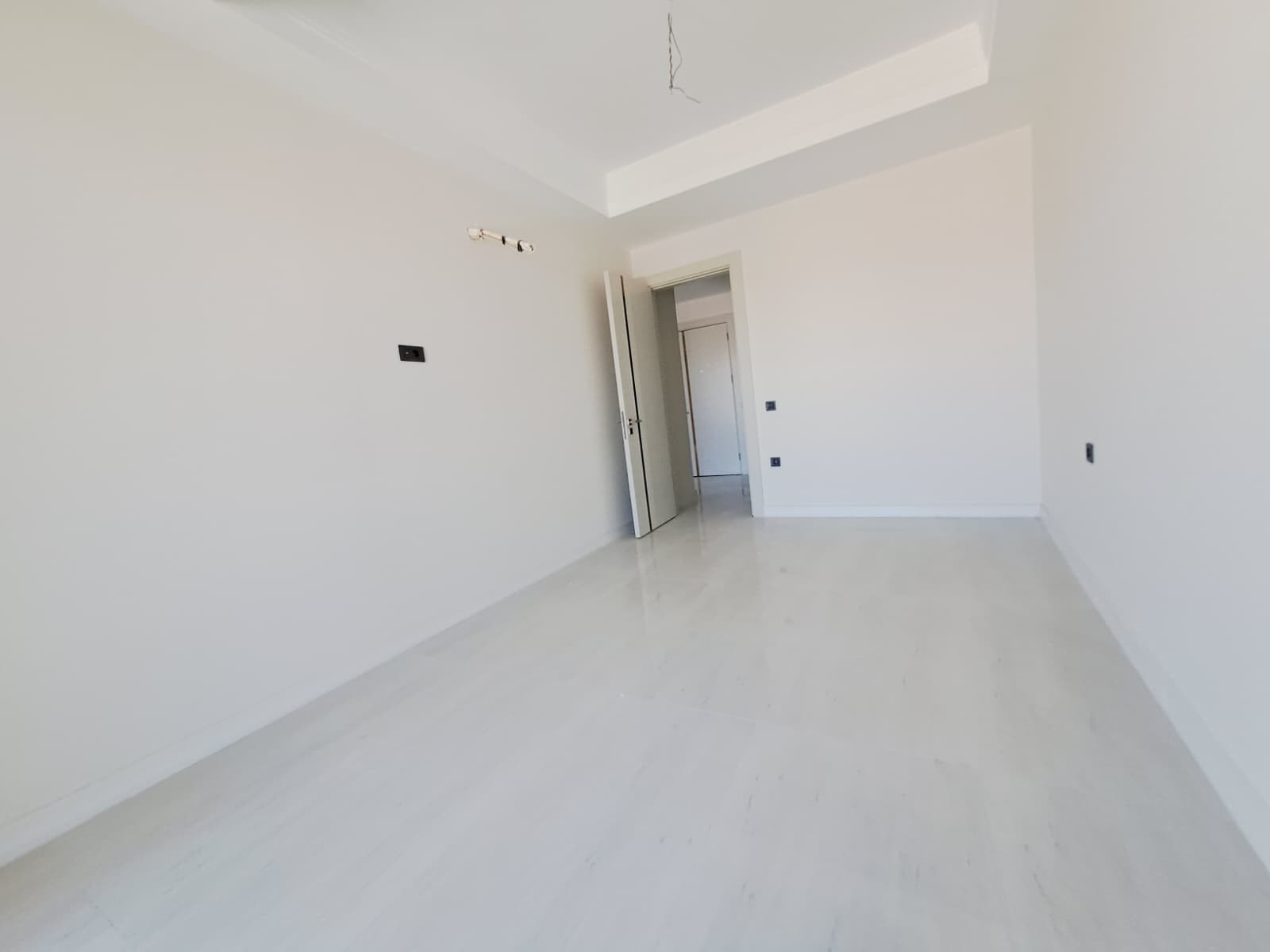 Квартира 1+1 85 м² в премиальном комплекс-отеле на побережье Тюрклера – Алания