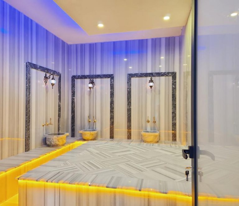 A 1+1 apartment at a great price in Mahmutlar – furnished and with mountain views