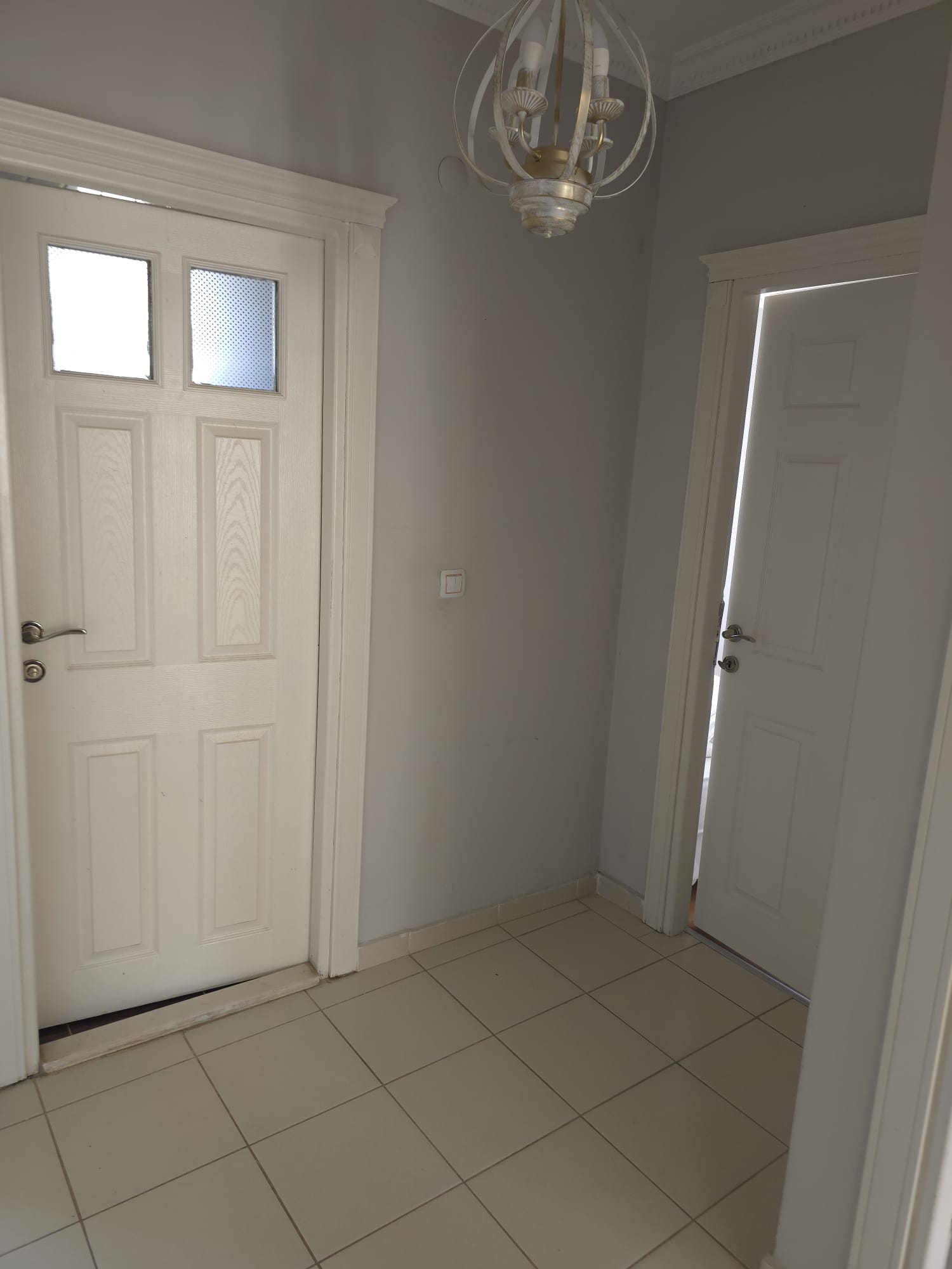2+1 apartment in Antalya, Muratpasa district, Kızılarık – furnished, separate kitchen, direct from the owner