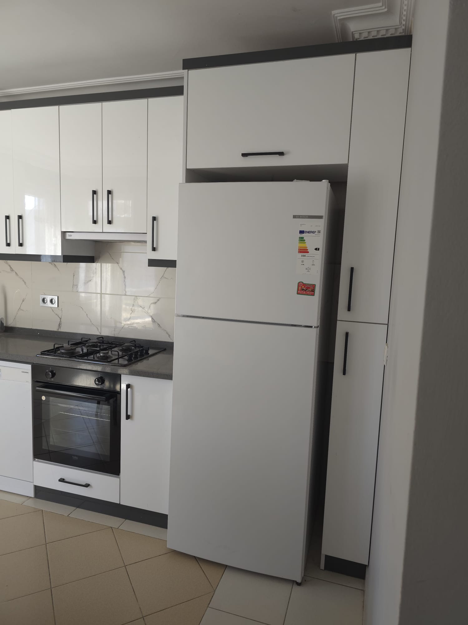 2+1 apartment in Antalya, Muratpasa district, Kızılarık – furnished, separate kitchen, direct from the owner