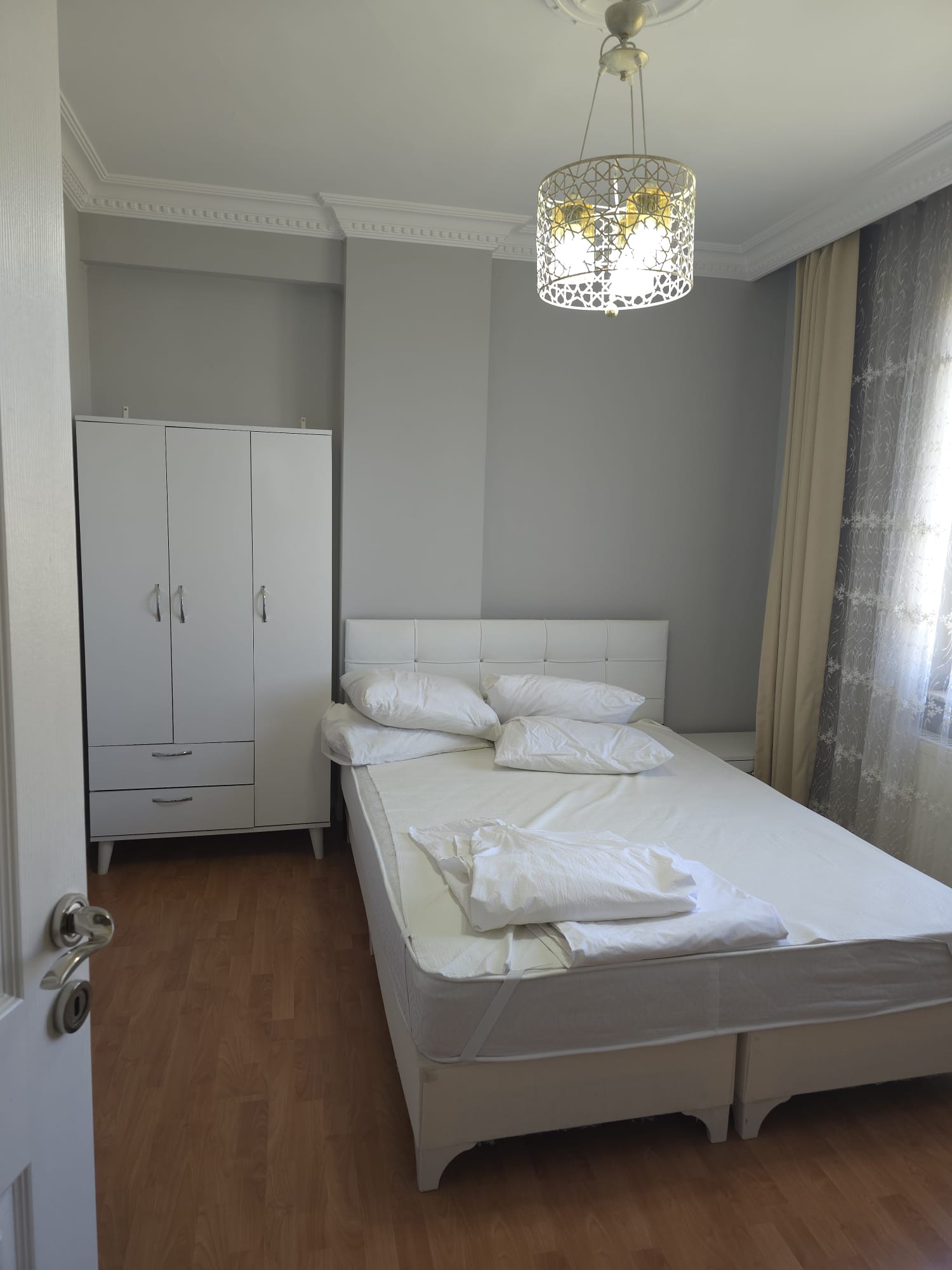2+1 apartment in Antalya, Muratpasa district, Kızılarık – furnished, separate kitchen, direct from the owner