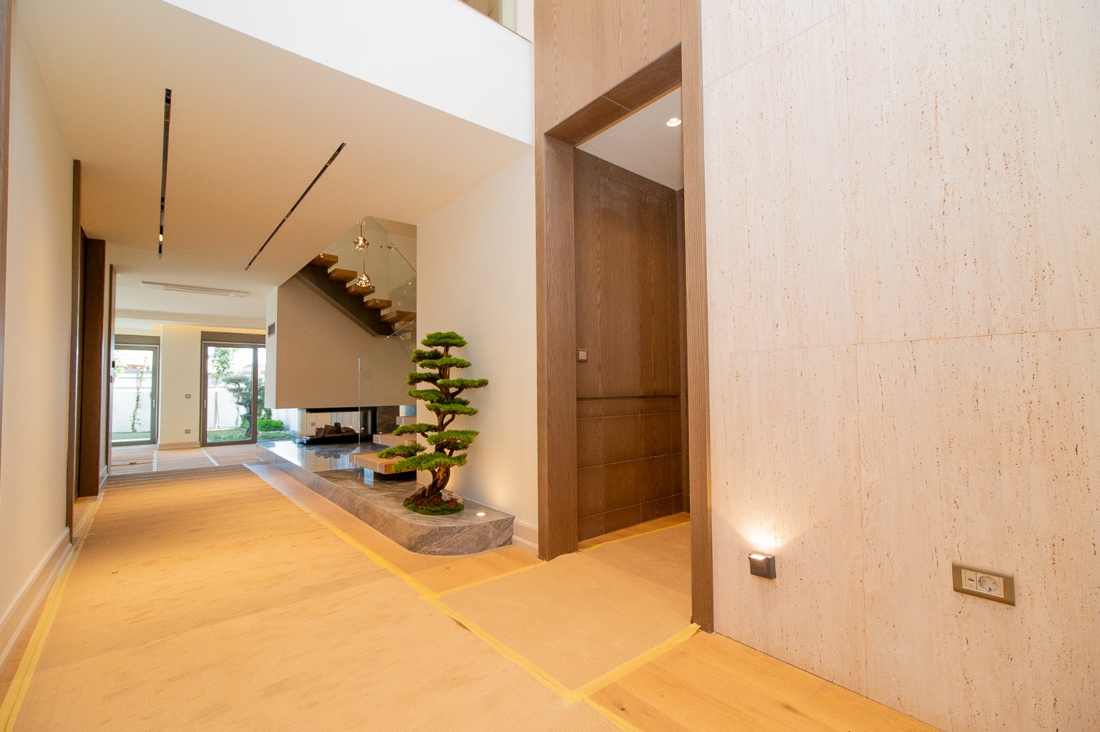 Modern villas in Antalya's Lara district - private pool, garden, and ideal location
