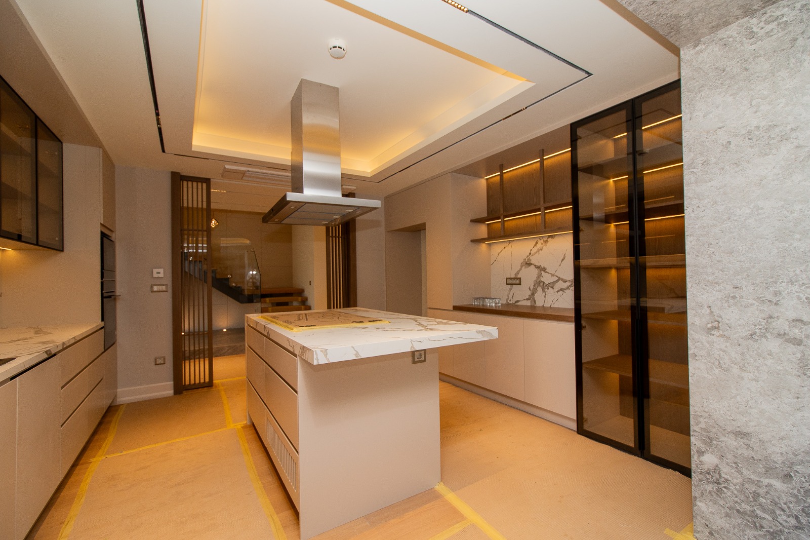 Modern villas in Antalya's Lara district - private pool, garden, and ideal location