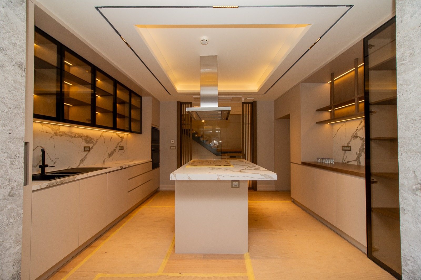 Modern villas in Antalya's Lara district - private pool, garden, and ideal location