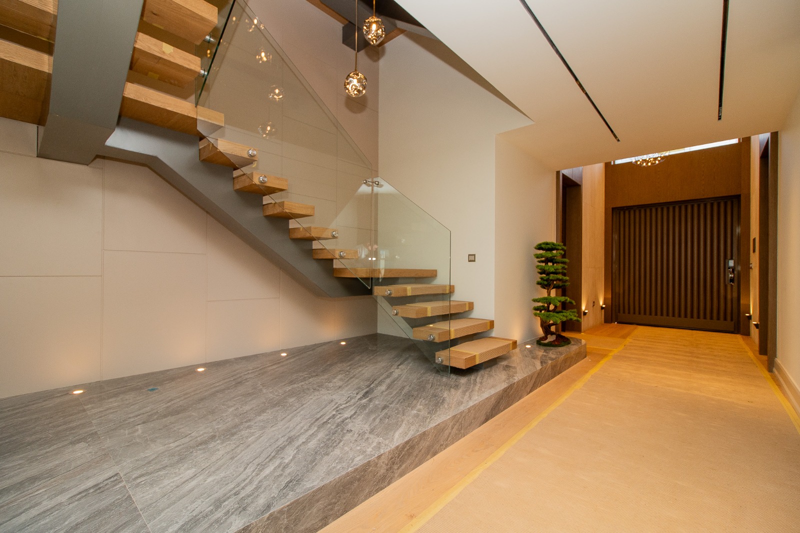 Modern villas in Antalya's Lara district - private pool, garden, and ideal location