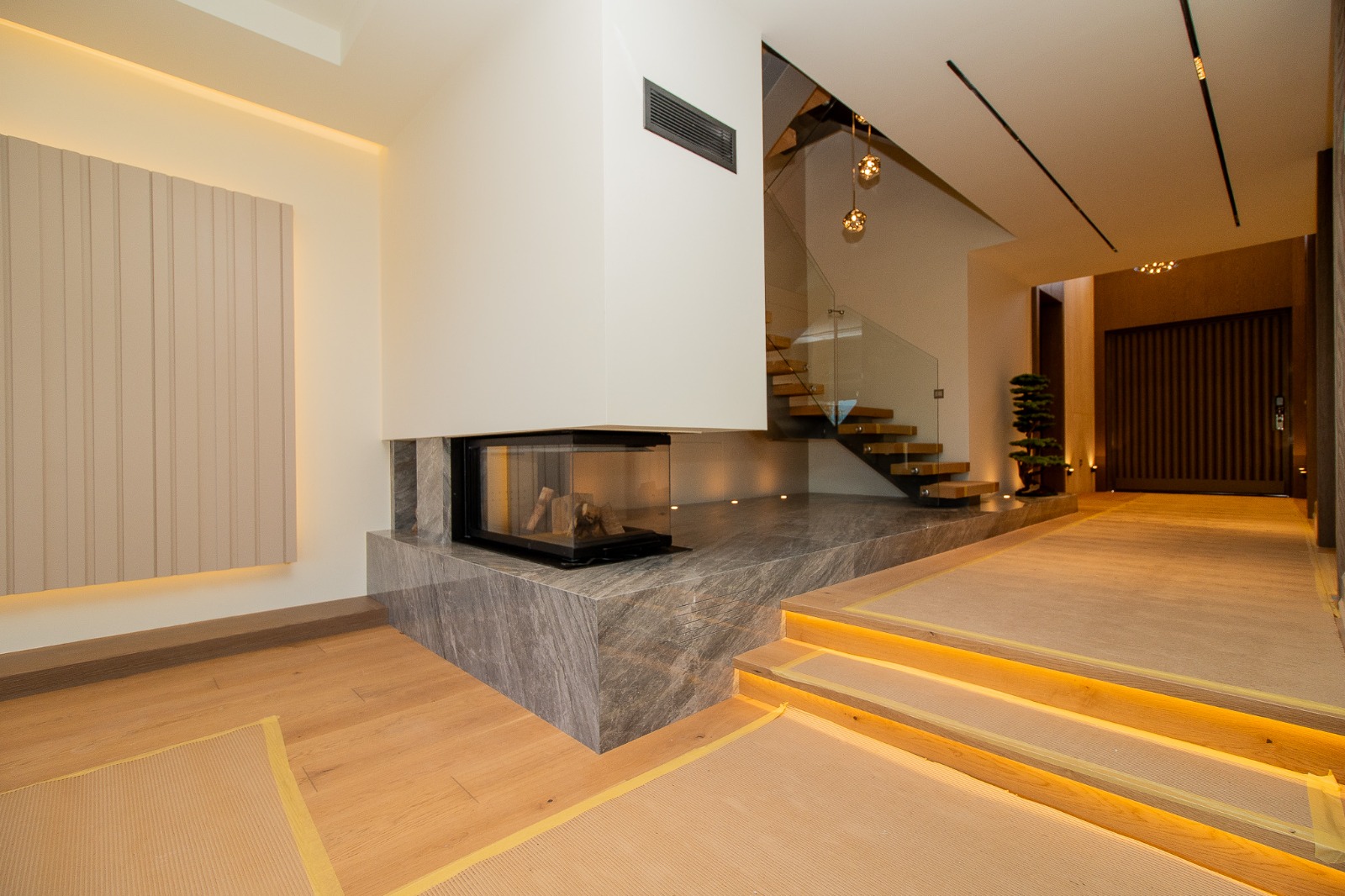 Modern villas in Antalya's Lara district - private pool, garden, and ideal location