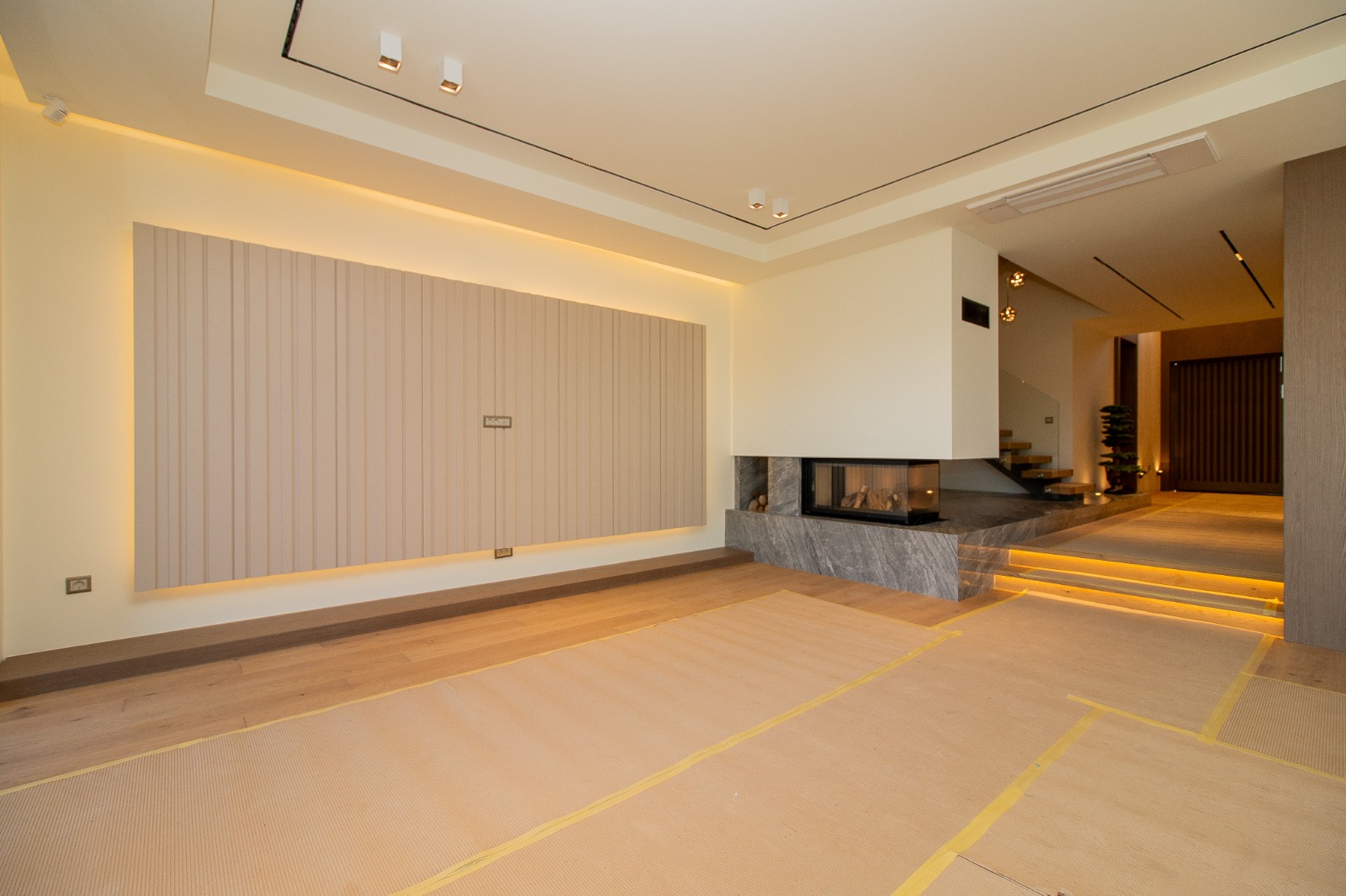 Modern villas in Antalya's Lara district - private pool, garden, and ideal location