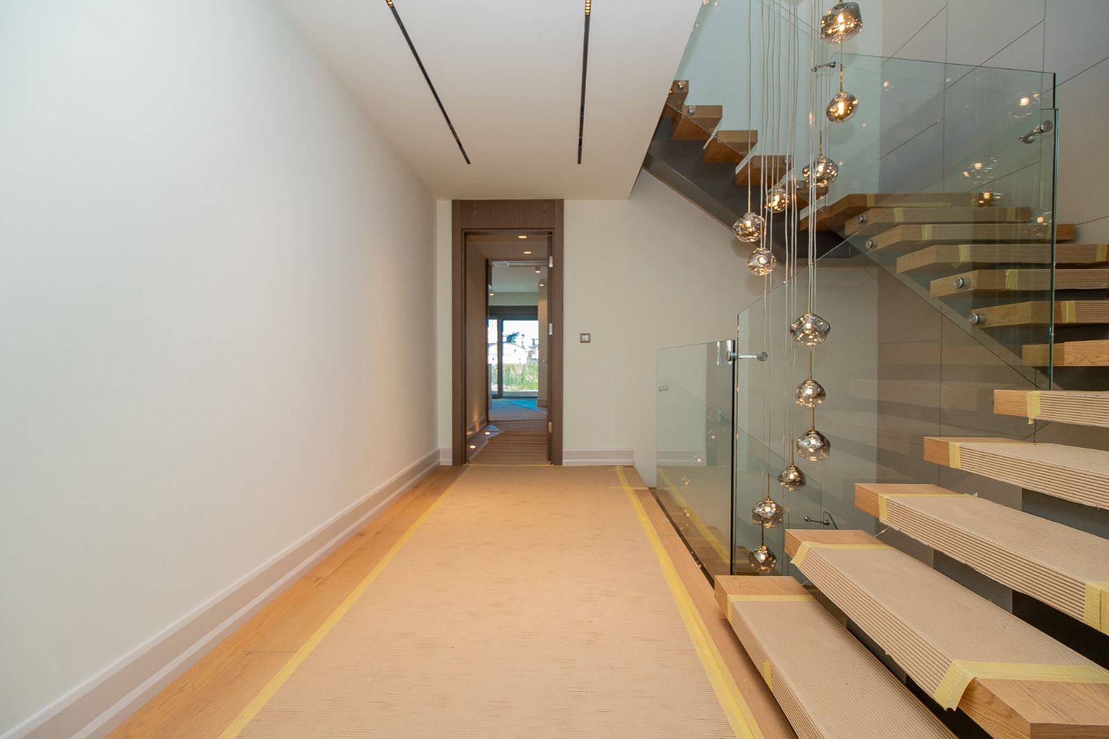 Modern villas in Antalya's Lara district - private pool, garden, and ideal location
