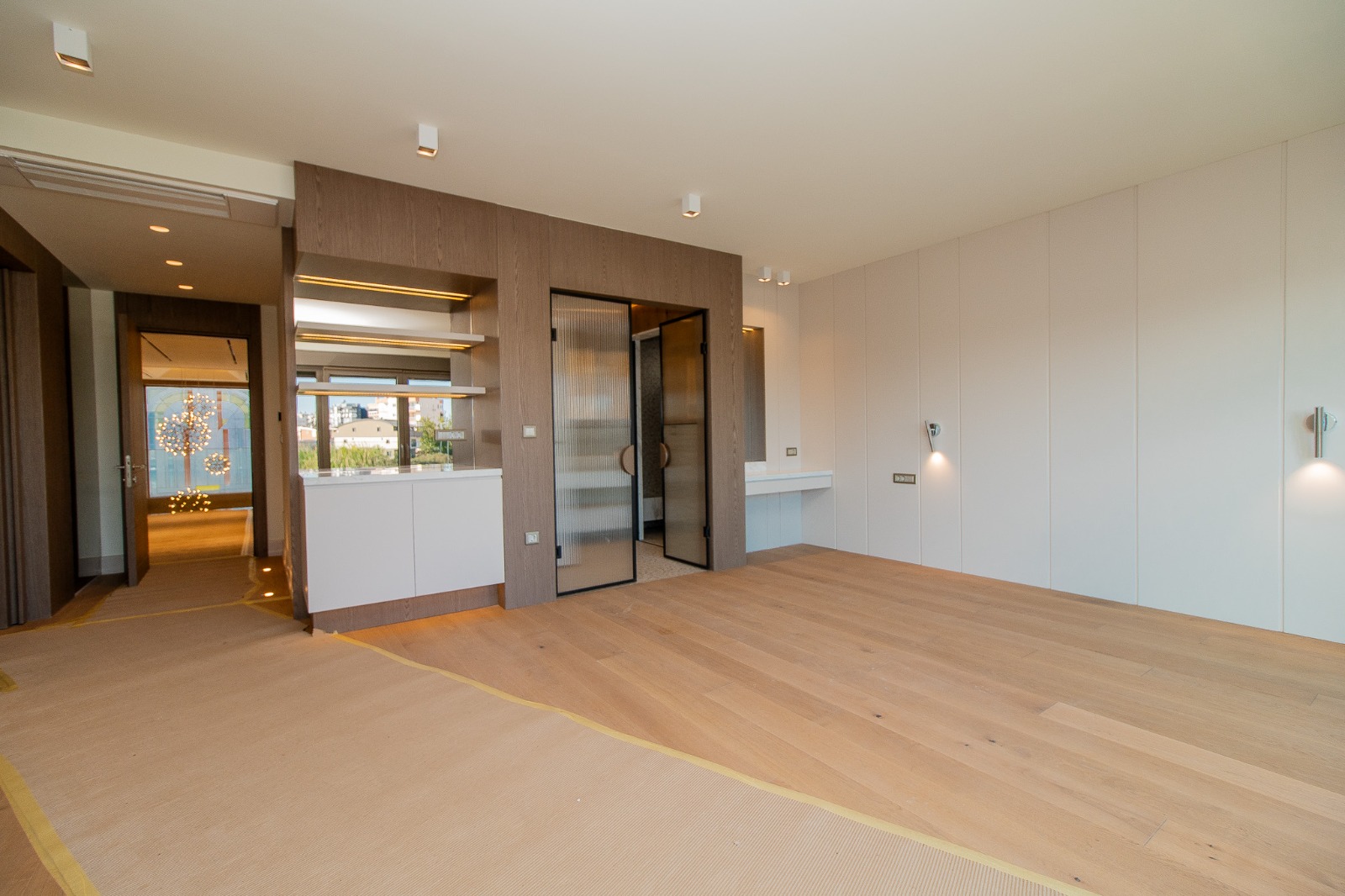 Modern villas in Antalya's Lara district - private pool, garden, and ideal location