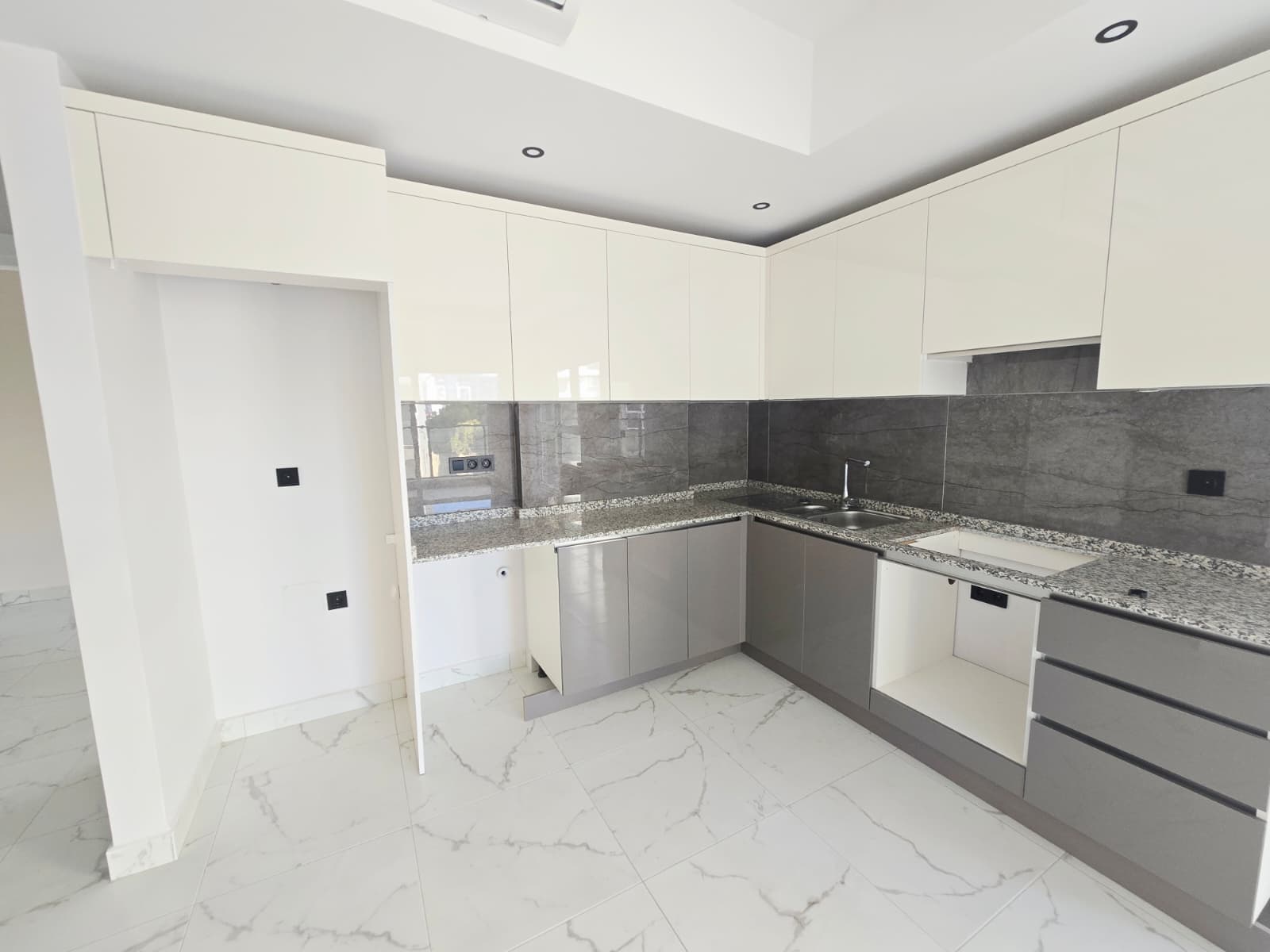 Квартира 1+1 от собственника в Авсалларе - 800 м до пляжа Инджекум