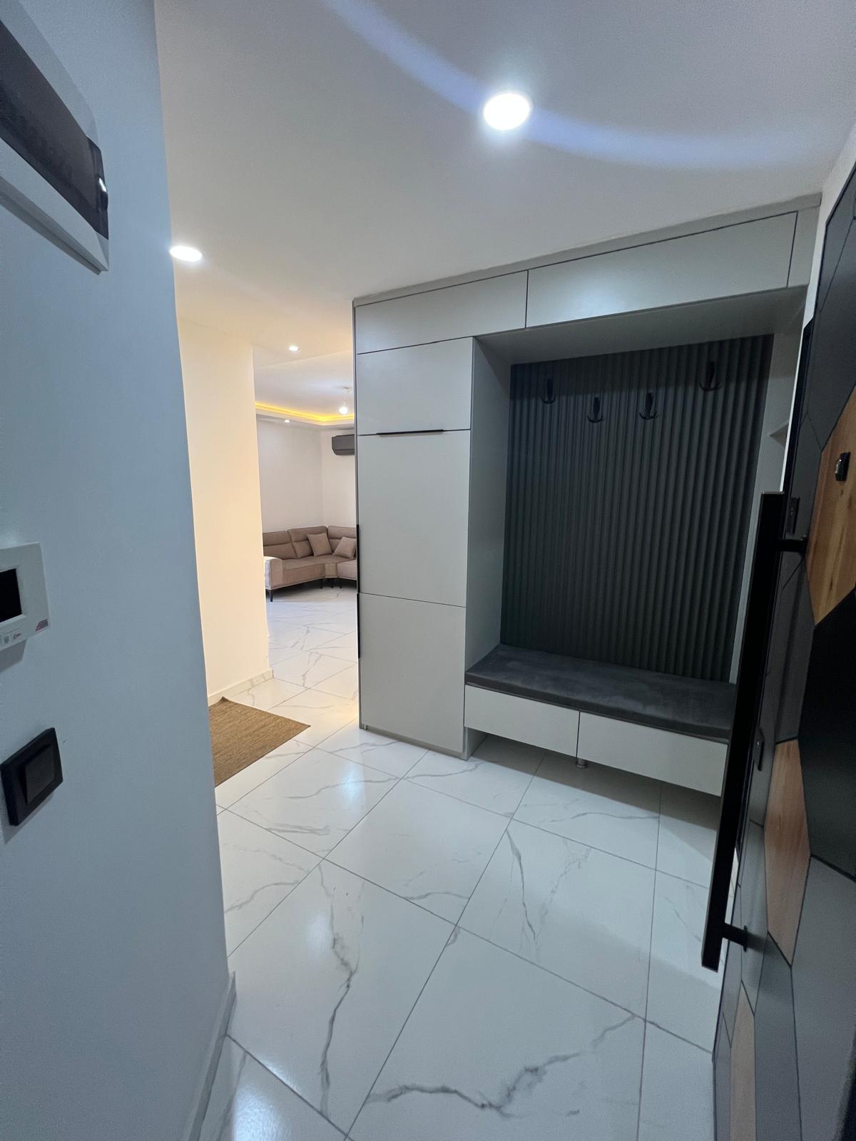 Short-term rental - 2+1 penthouse in the center of Alanya, Cleopatra Beach area No. 13
