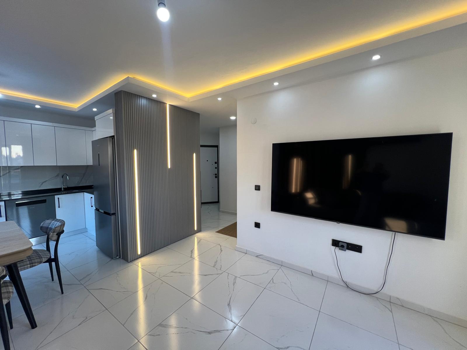 Short-term rental - 2+1 penthouse in the center of Alanya, Cleopatra Beach area No. 13