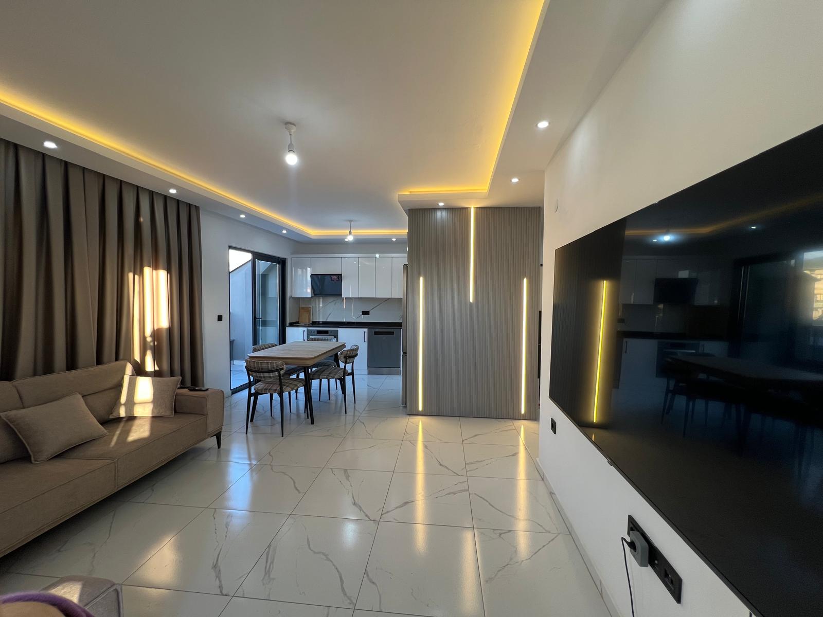 Short-term rental - 2+1 penthouse in the center of Alanya, Cleopatra Beach area No. 13