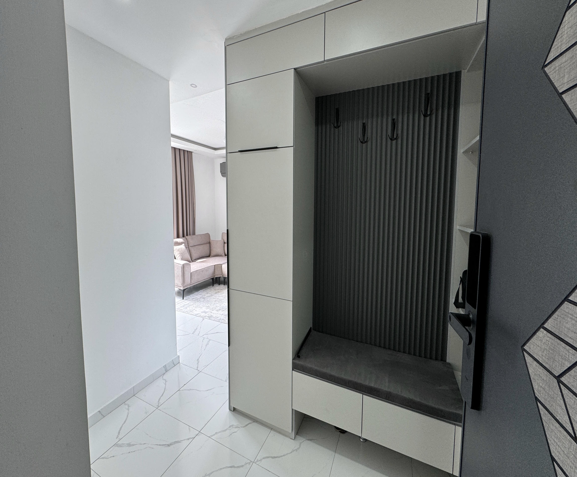 Short-term rental - 2+1 penthouse in the center of Alanya, Cleopatra Beach area No. 13