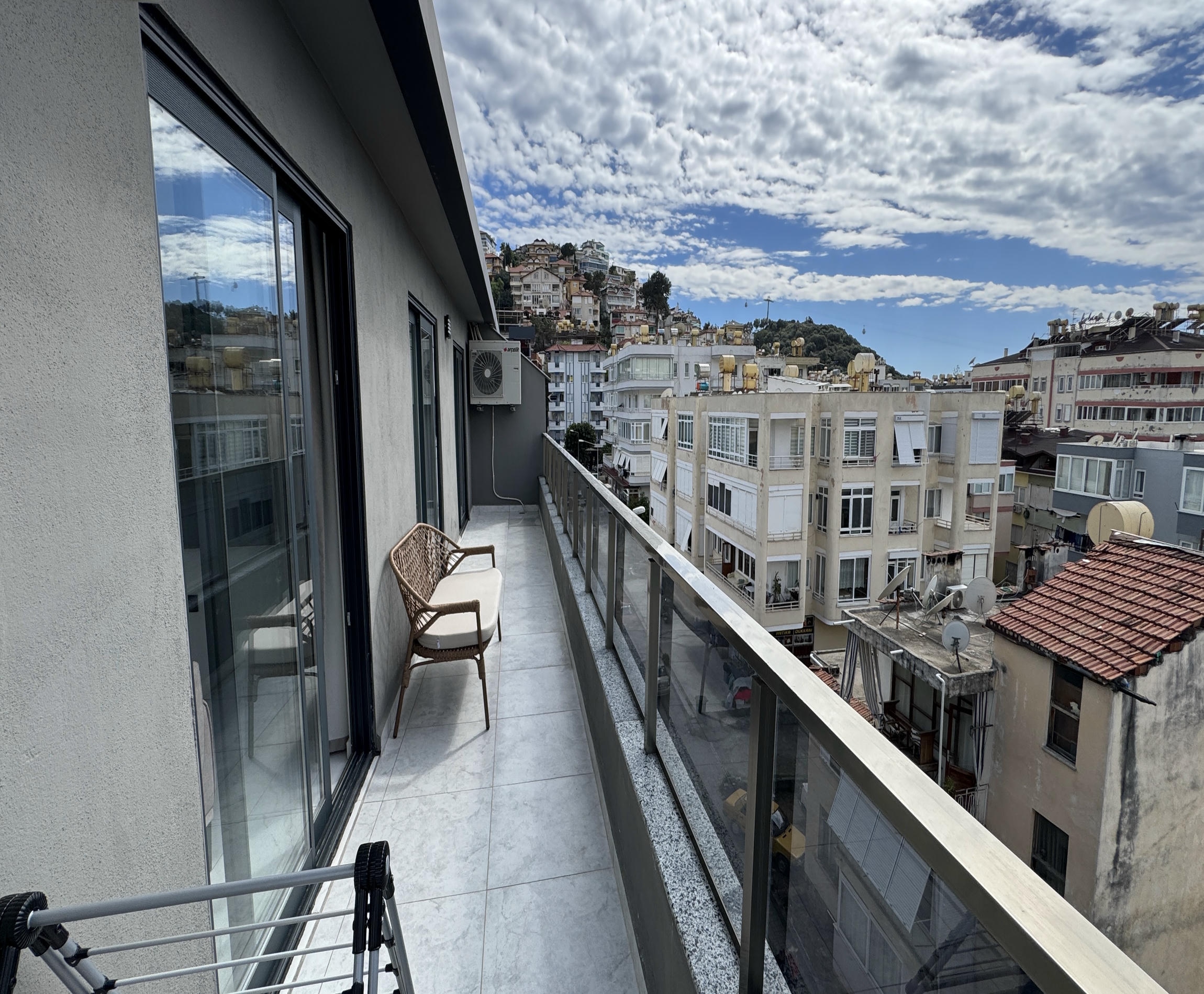 Short-term rental - 2+1 penthouse in the center of Alanya, Cleopatra Beach area No. 13