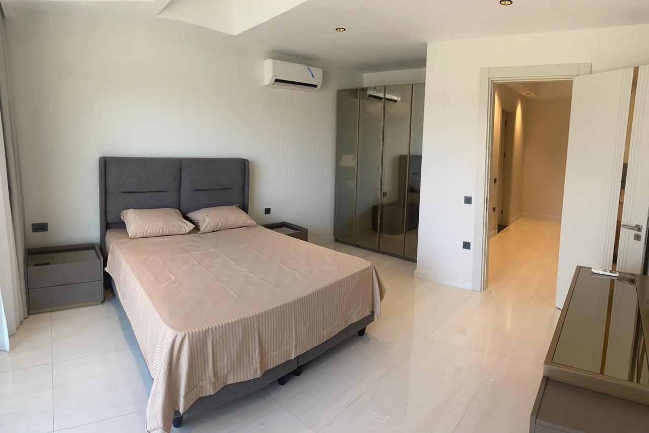 Alanya, Türkler Bölgesi - A8 Otel Kompleksi'nde Kiralık 2+1 Bahçeli Dubleks Daire