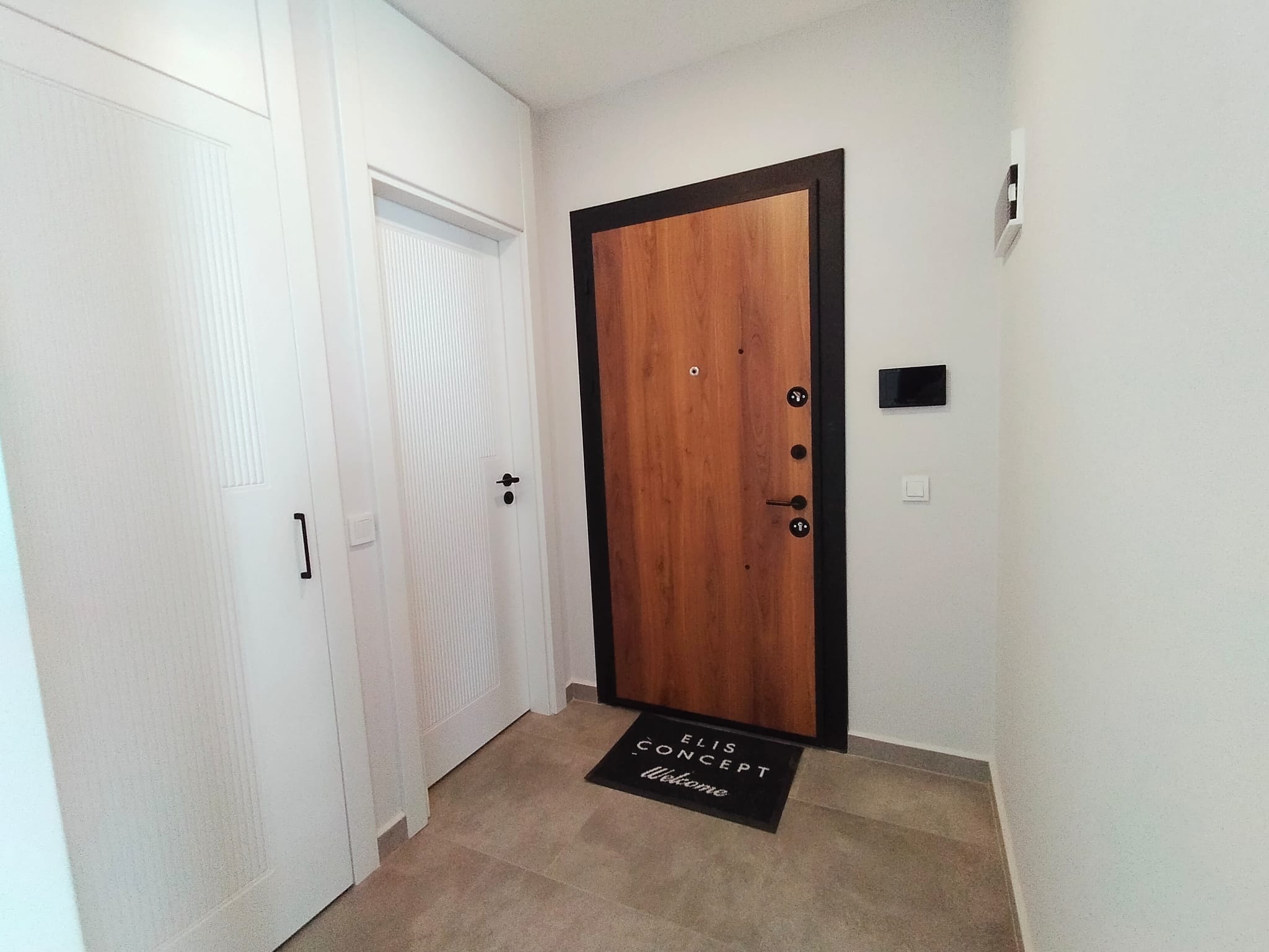 Long-term rent of a 1+1 apartment in the center of Alanya, Cleopatra Beach area No. 3