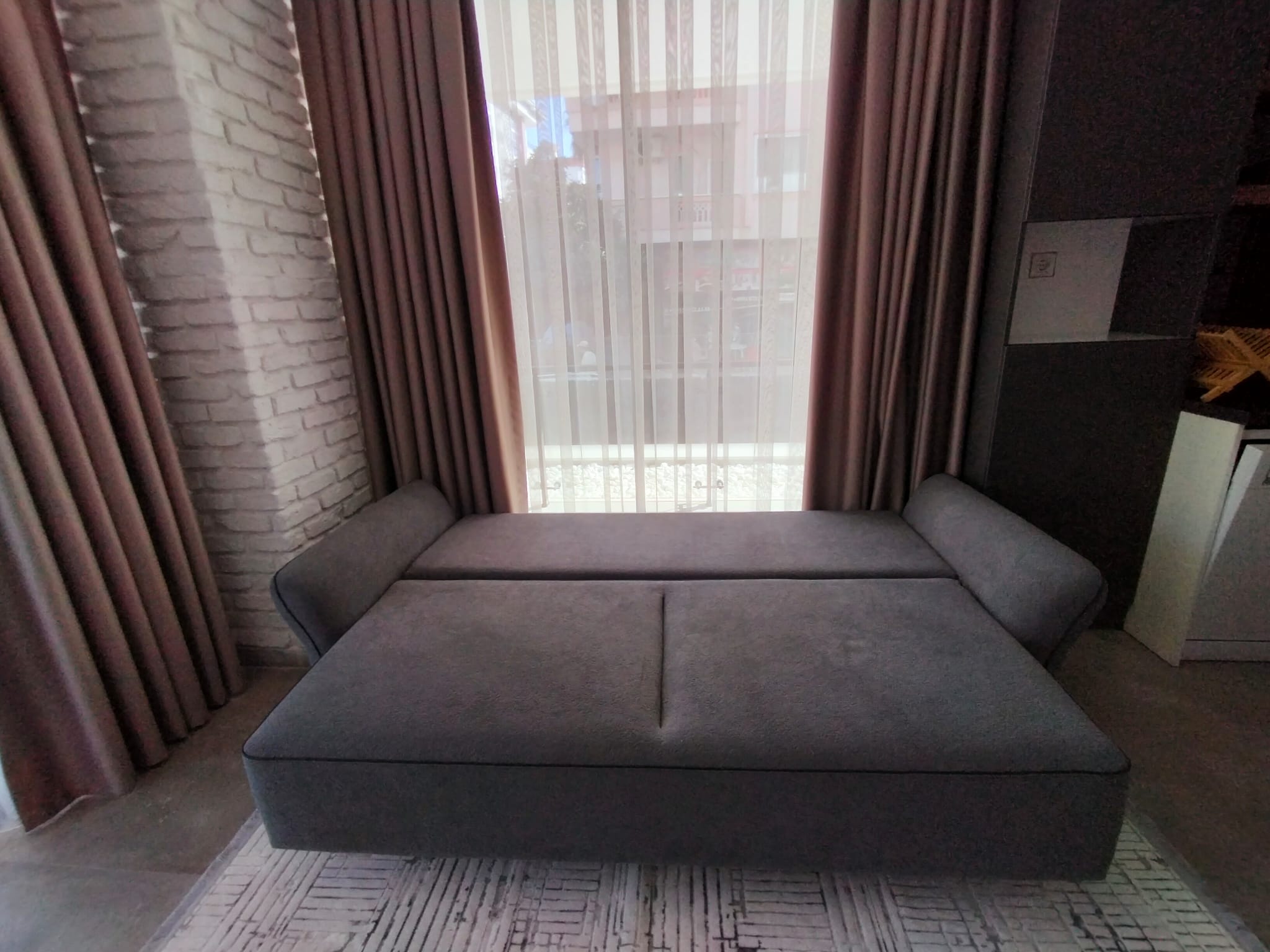 Long-term rent of a 1+1 apartment in the center of Alanya, Cleopatra Beach area No. 3