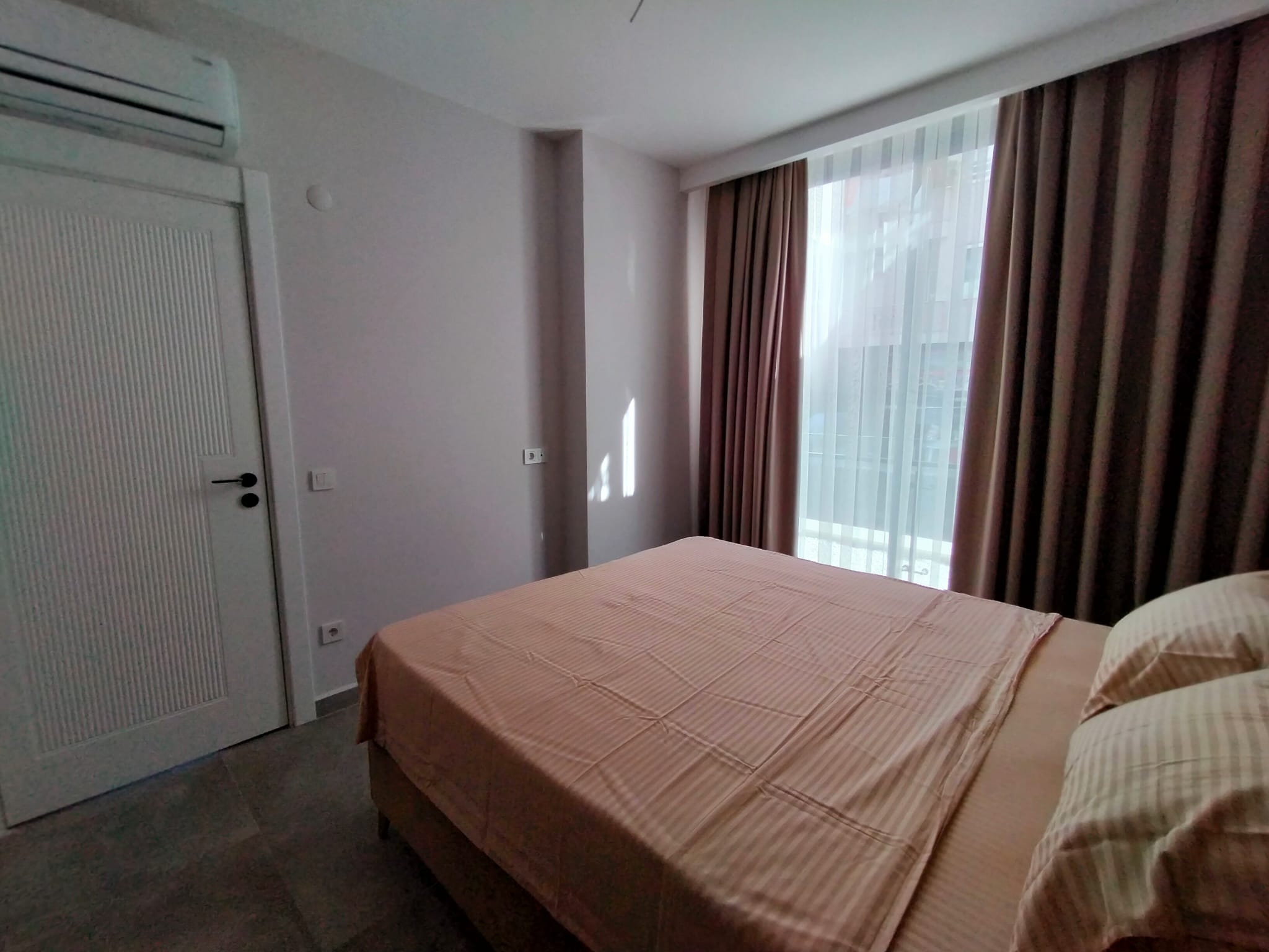 Long-term rent of a 1+1 apartment in the center of Alanya, Cleopatra Beach area No. 3