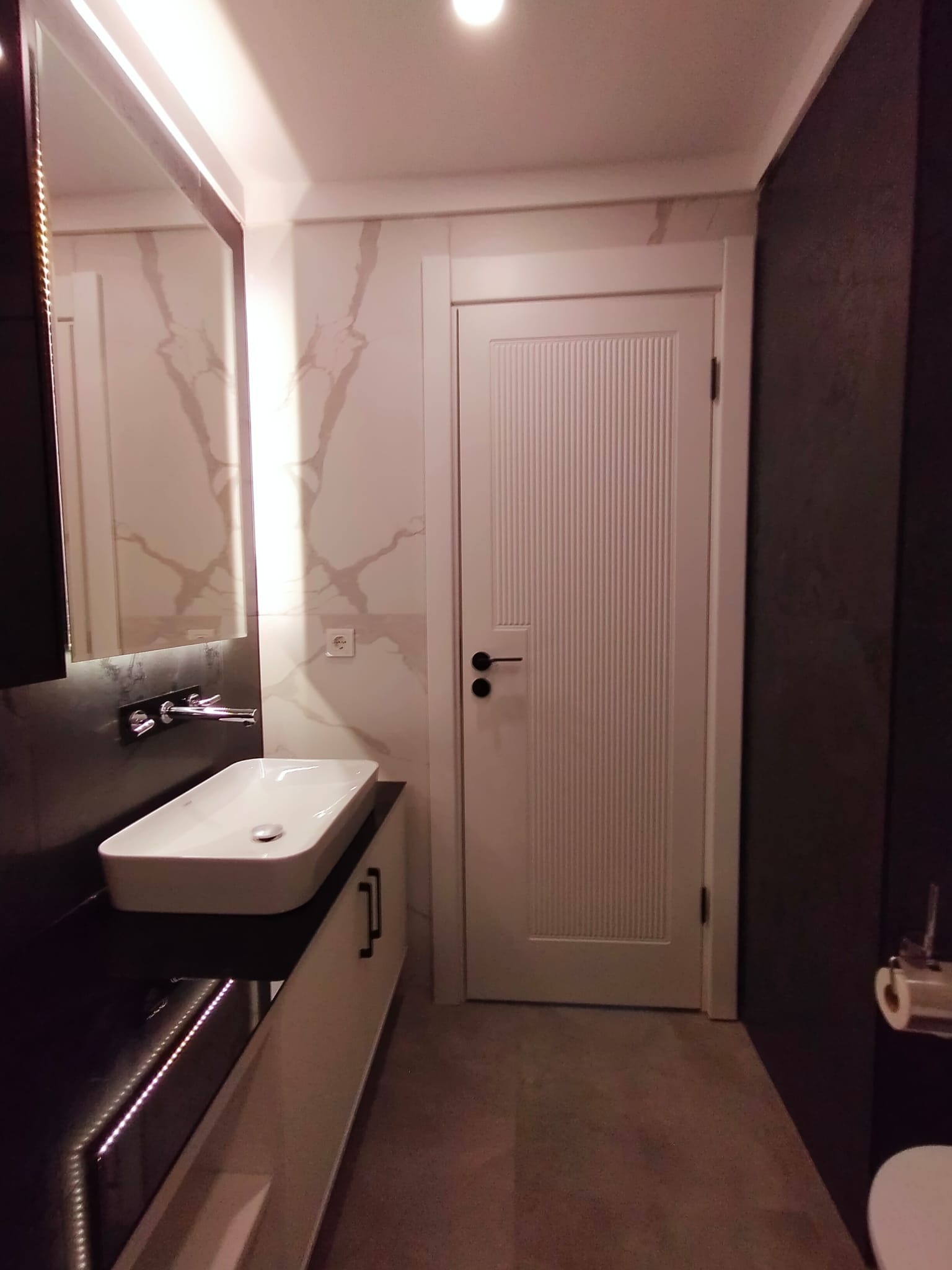 Long-term rent of a 1+1 apartment in the center of Alanya, Cleopatra Beach area No. 3