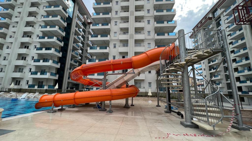 Пентхаус-дуплекс 2+1 с видом на море в центре Махмутлара - возможна рассрочка до 12 месяцев