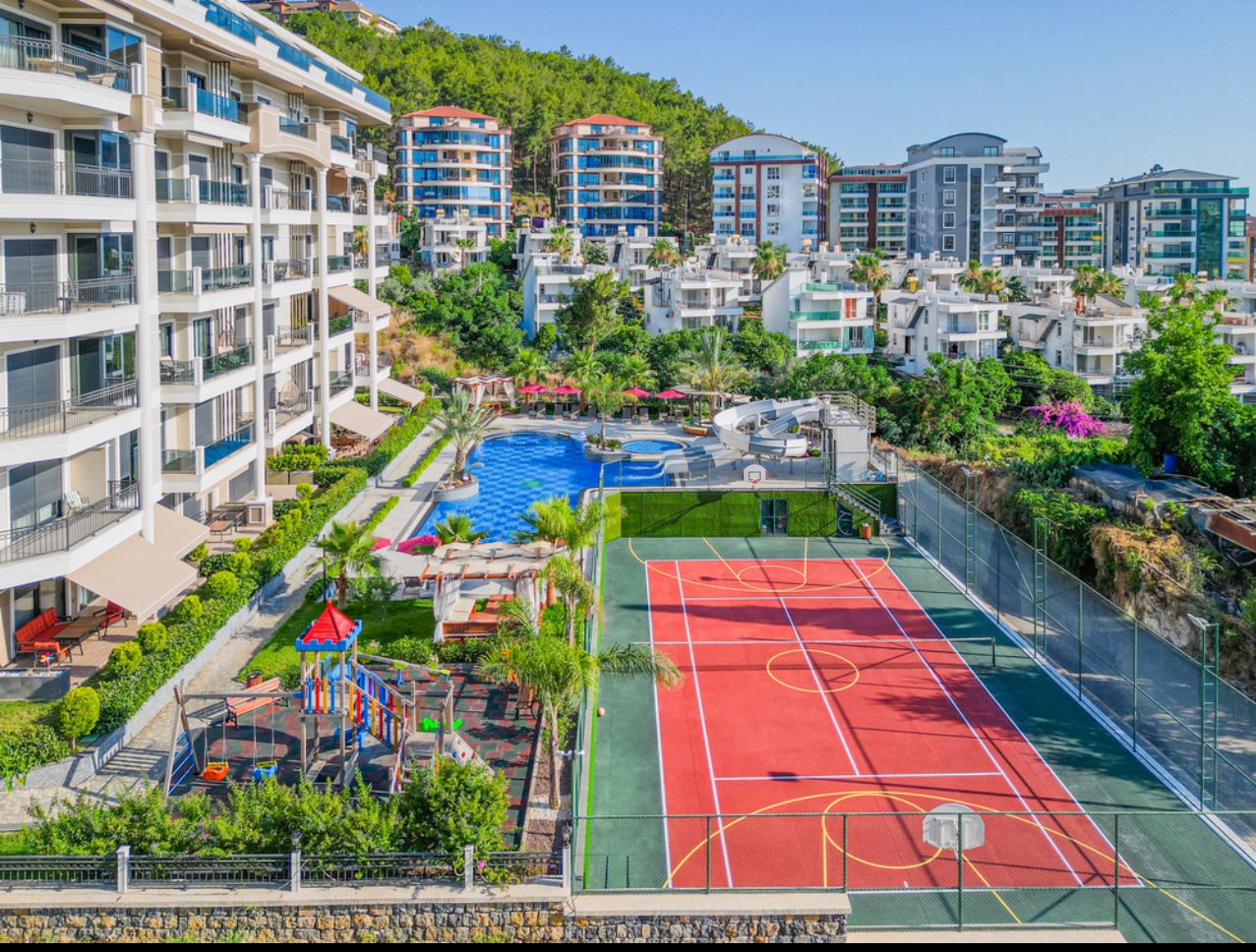 Kargicak'ta deniz manzaralı, tasarımcı imzalı 2+1 daire - sahibinden, plaja 300 metre mesafede.