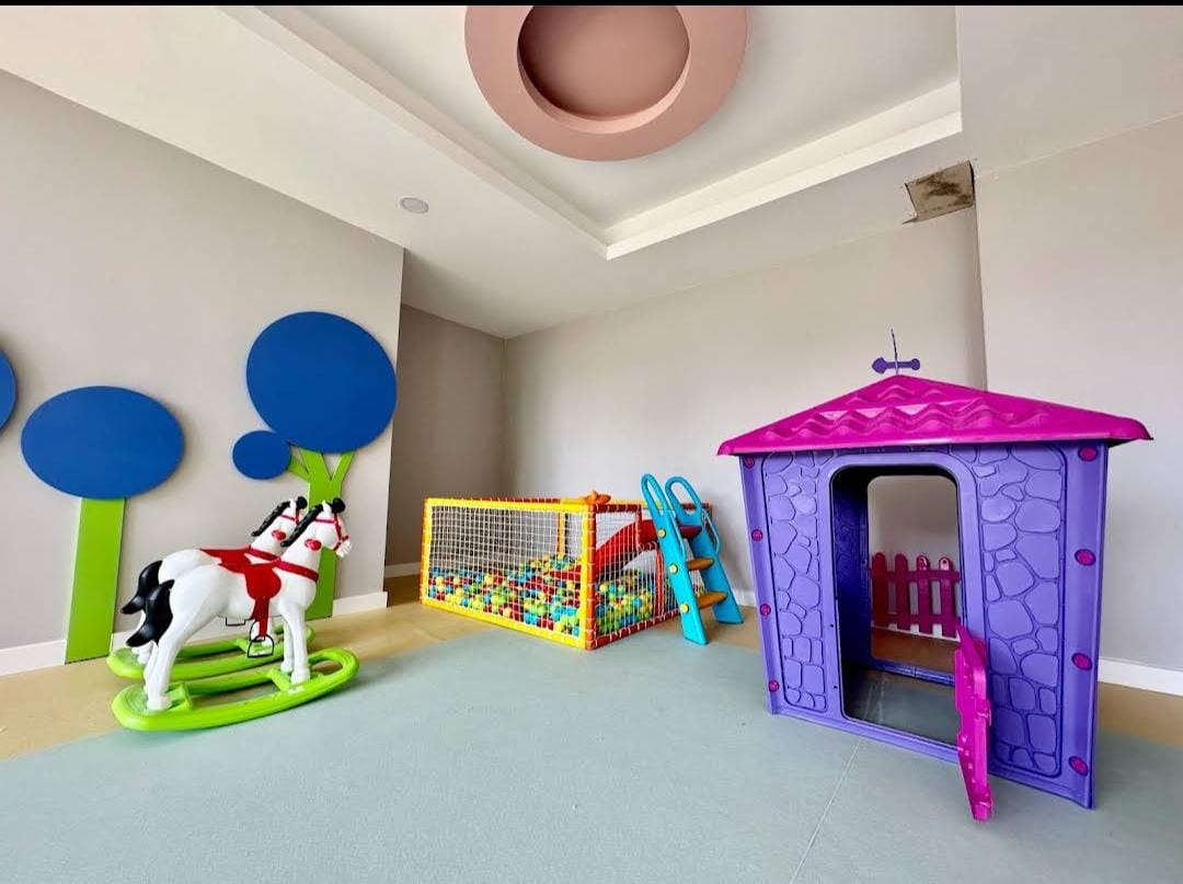 Alanya real estate with installments up to 1 year - new 1+1 apartment with sea views in Avsallar