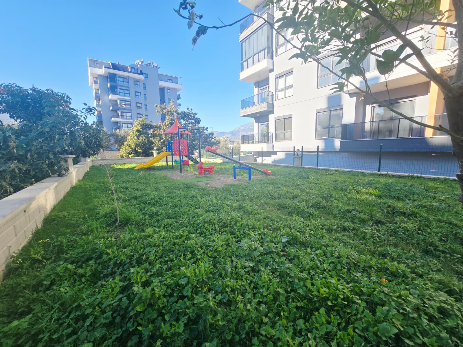 Alanya'da ticari gayrimenkul - Demirtaş bölgesinde modern bir komplekste 1+1 daireler