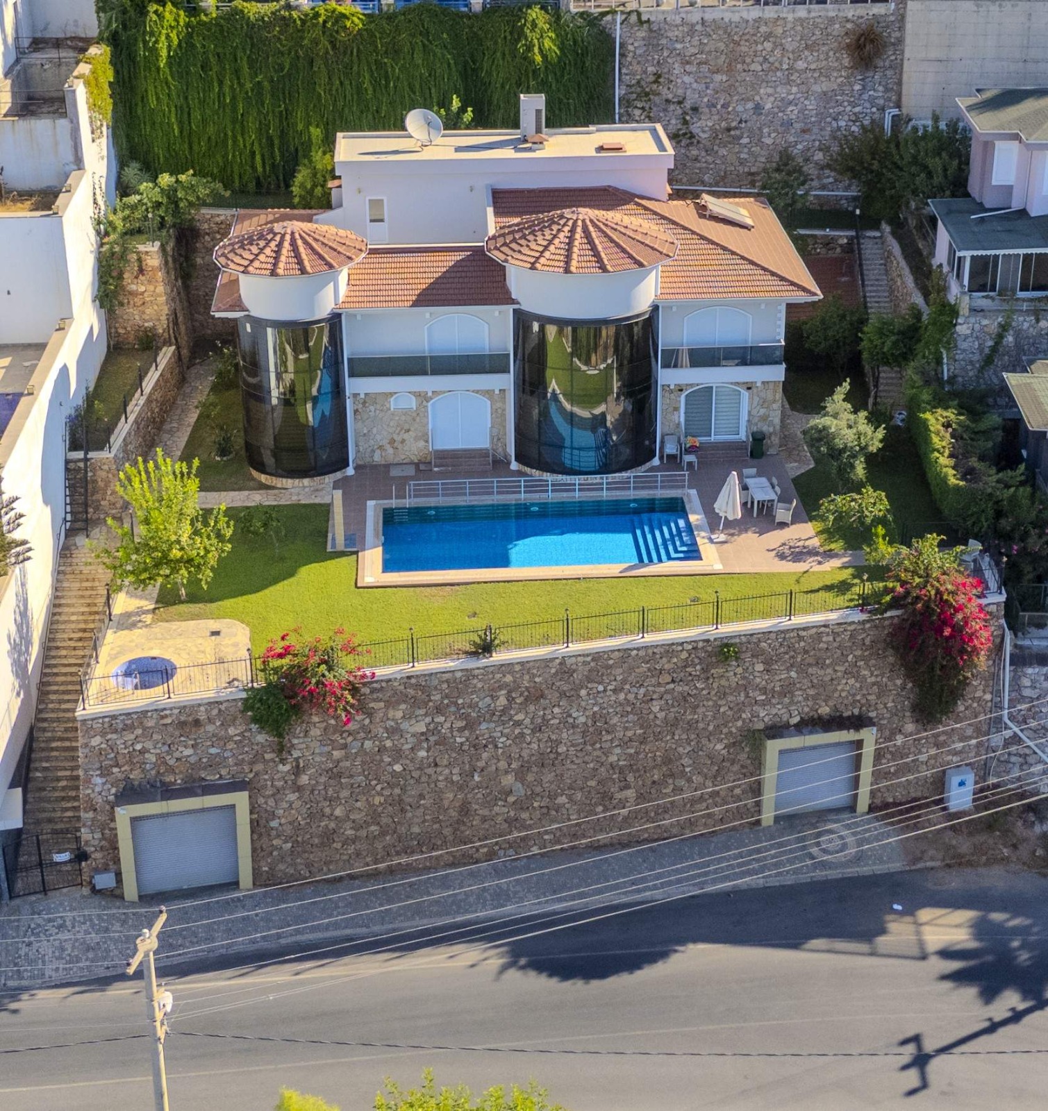 Private 5+2 villa in the center of Alanya, Bektaş district – furnished and with panoramic views