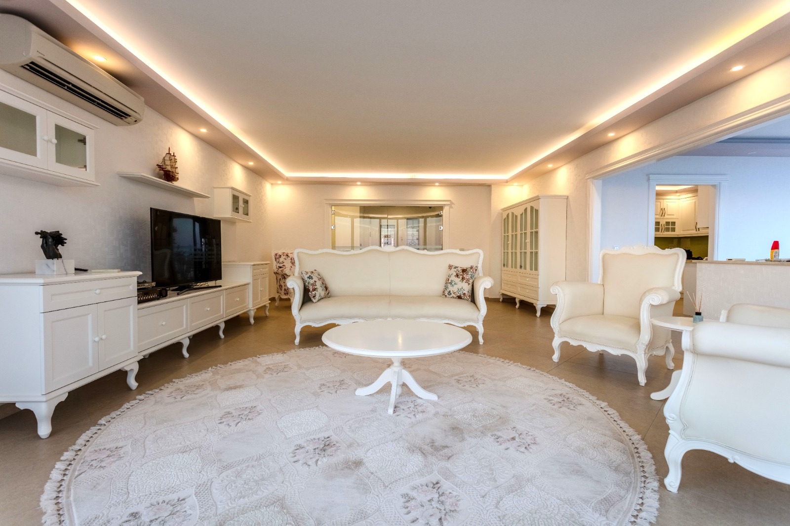 Private 5+2 villa in the center of Alanya, Bektaş district – furnished and with panoramic views