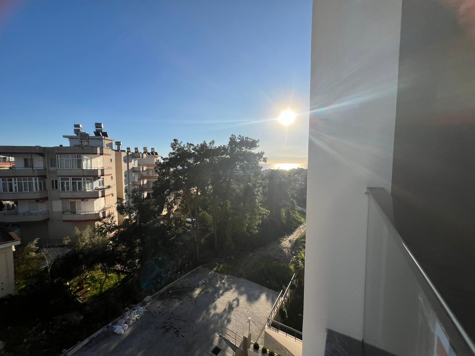 1+1 apartment with sea view in Alanya, Avsallar district