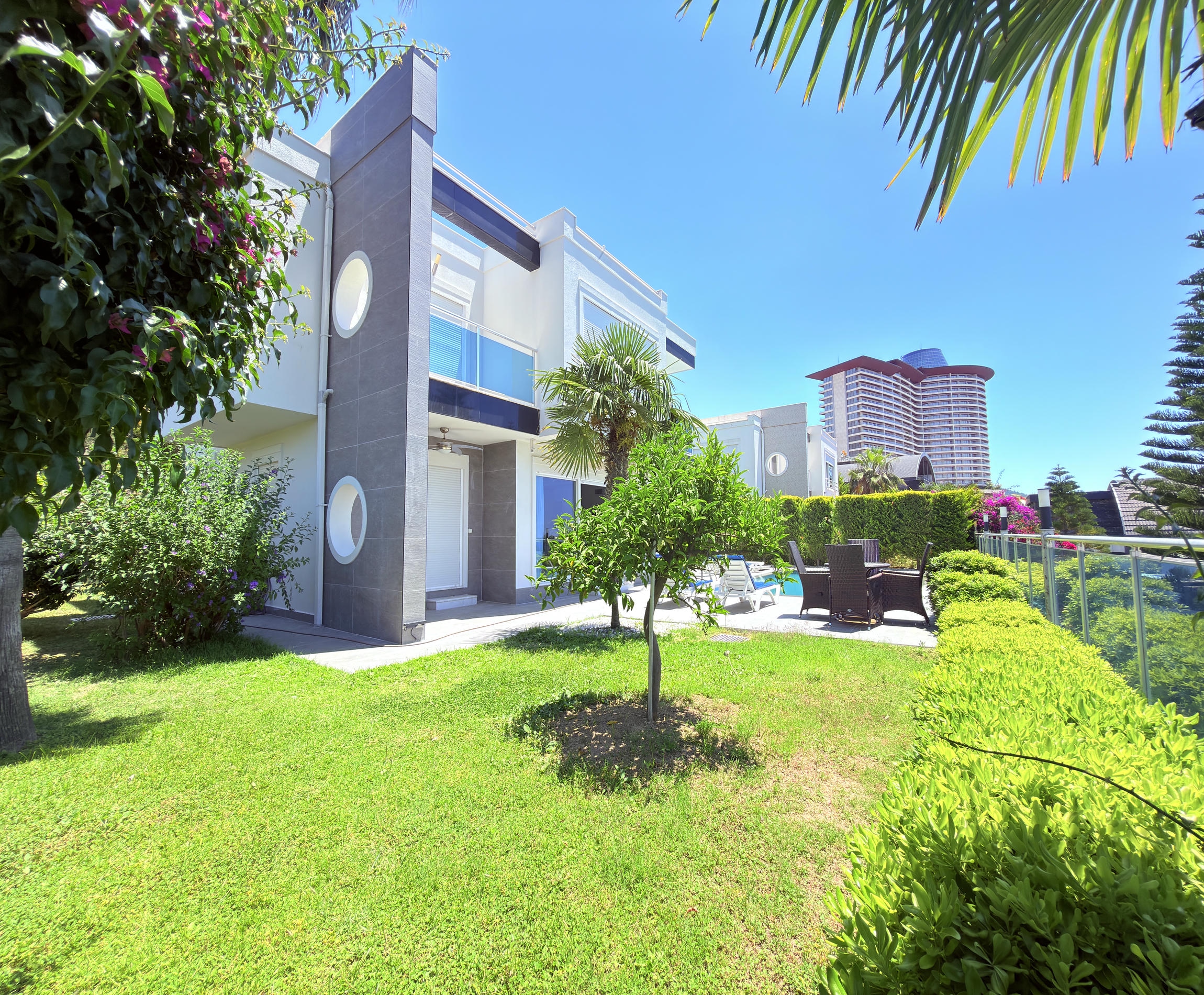Two-story private villa 4+1 in Alanya – furnished, pool, sea view, Kargicak district