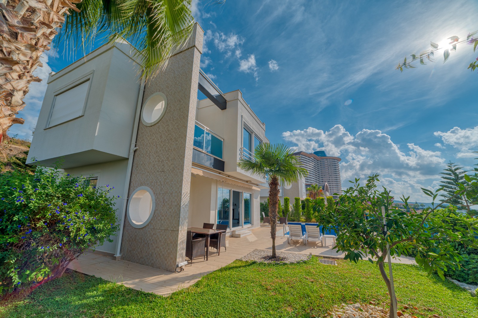Two-story private villa 4+1 in Alanya – furnished, pool, sea view, Kargicak district