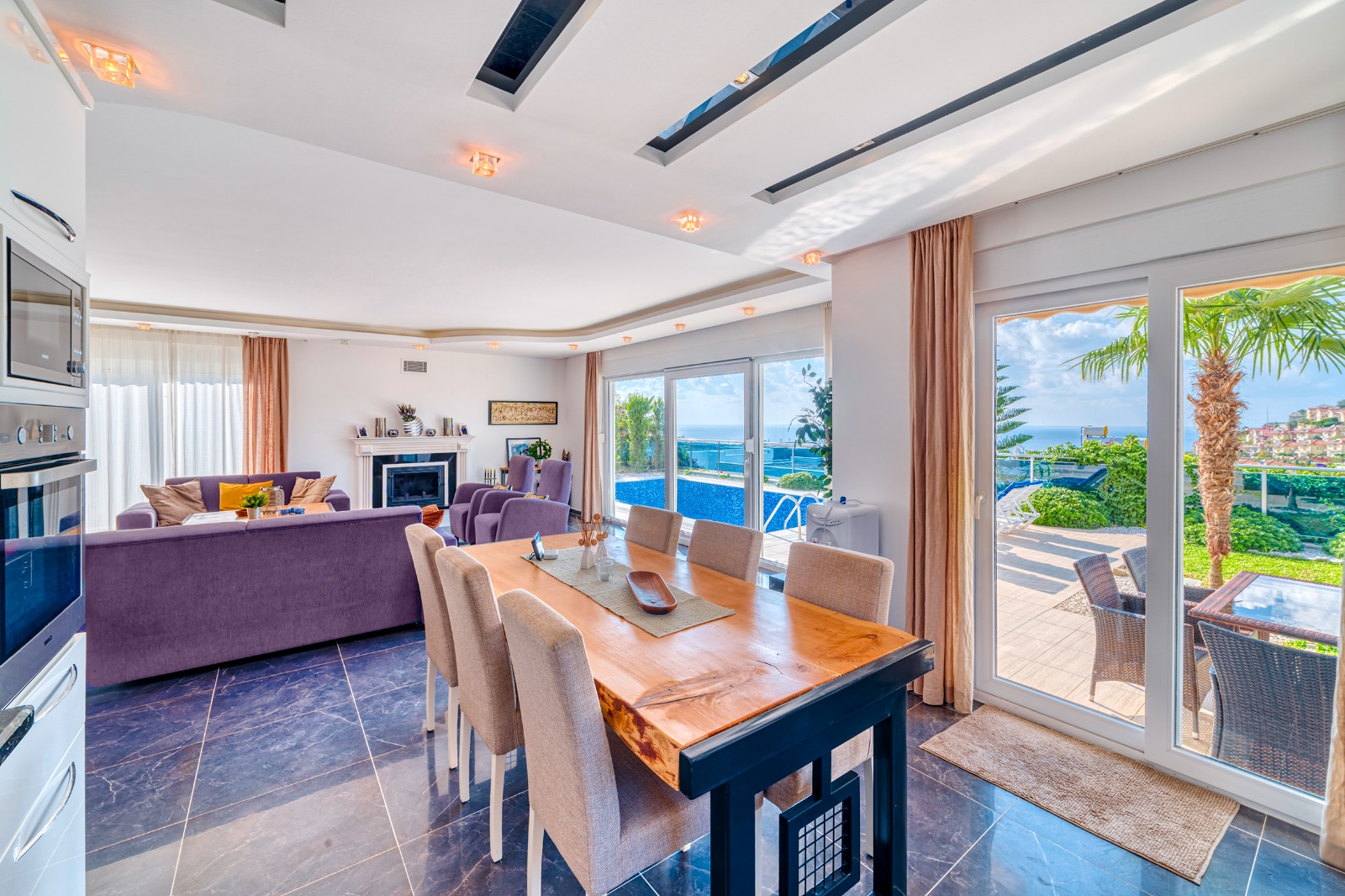 Two-story private villa 4+1 in Alanya – furnished, pool, sea view, Kargicak district
