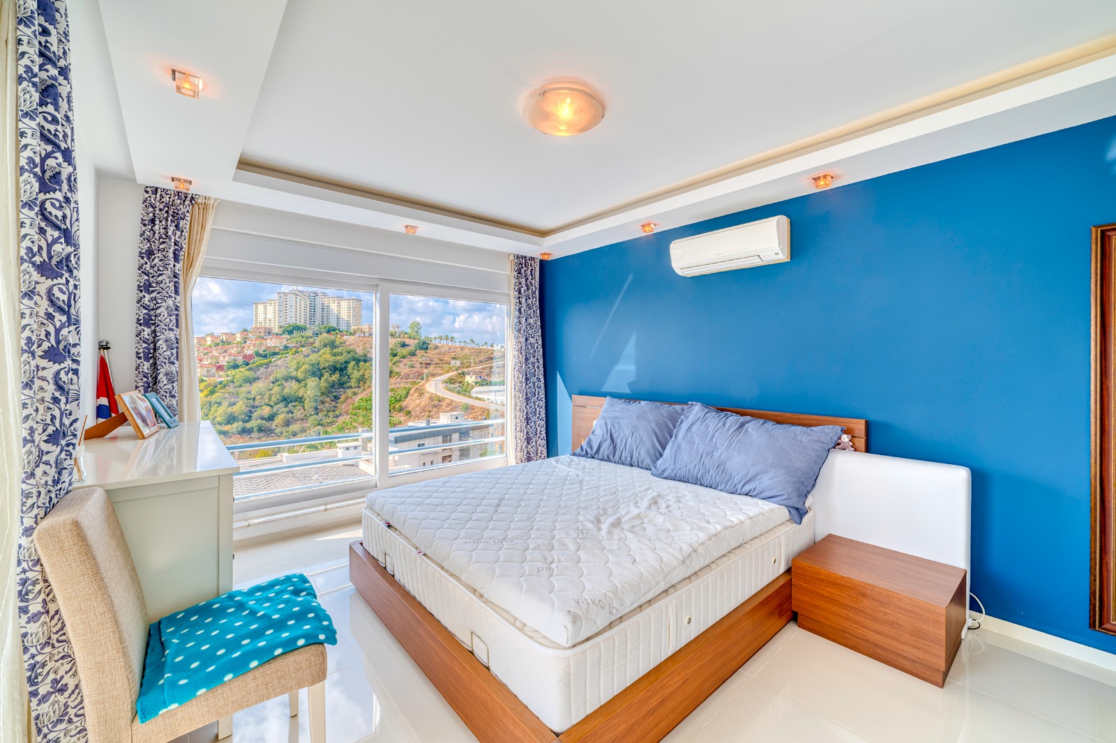Two-story private villa 4+1 in Alanya – furnished, pool, sea view, Kargicak district