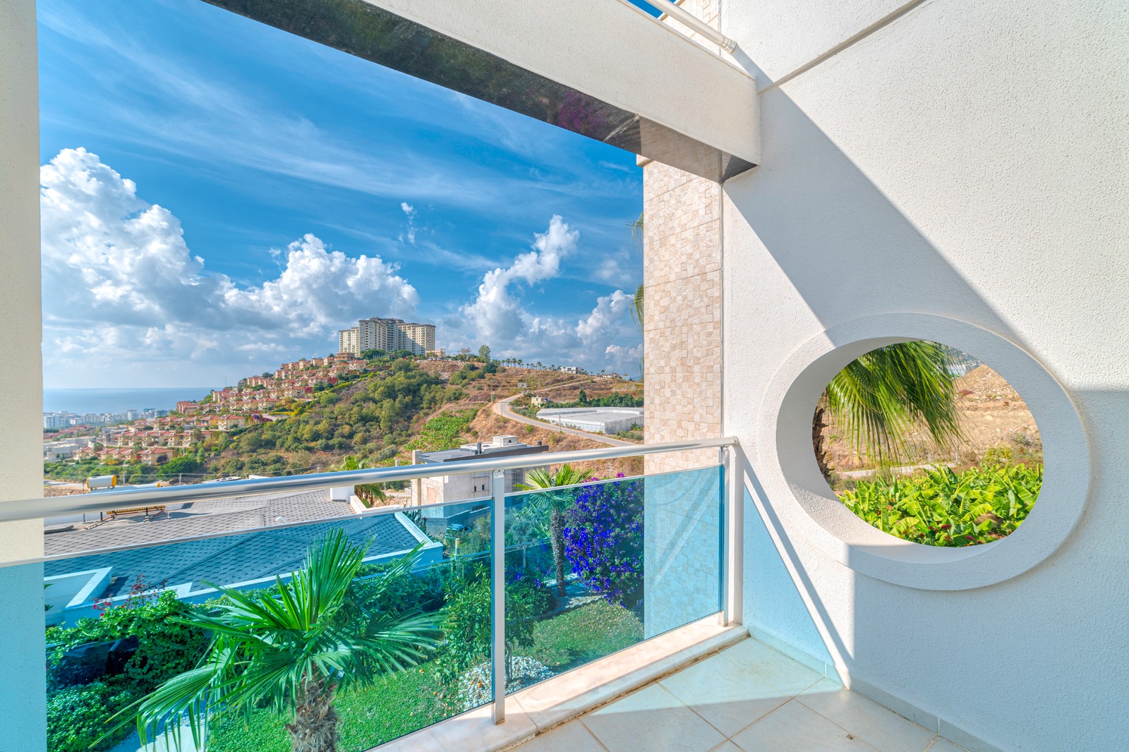 Two-story private villa 4+1 in Alanya – furnished, pool, sea view, Kargicak district