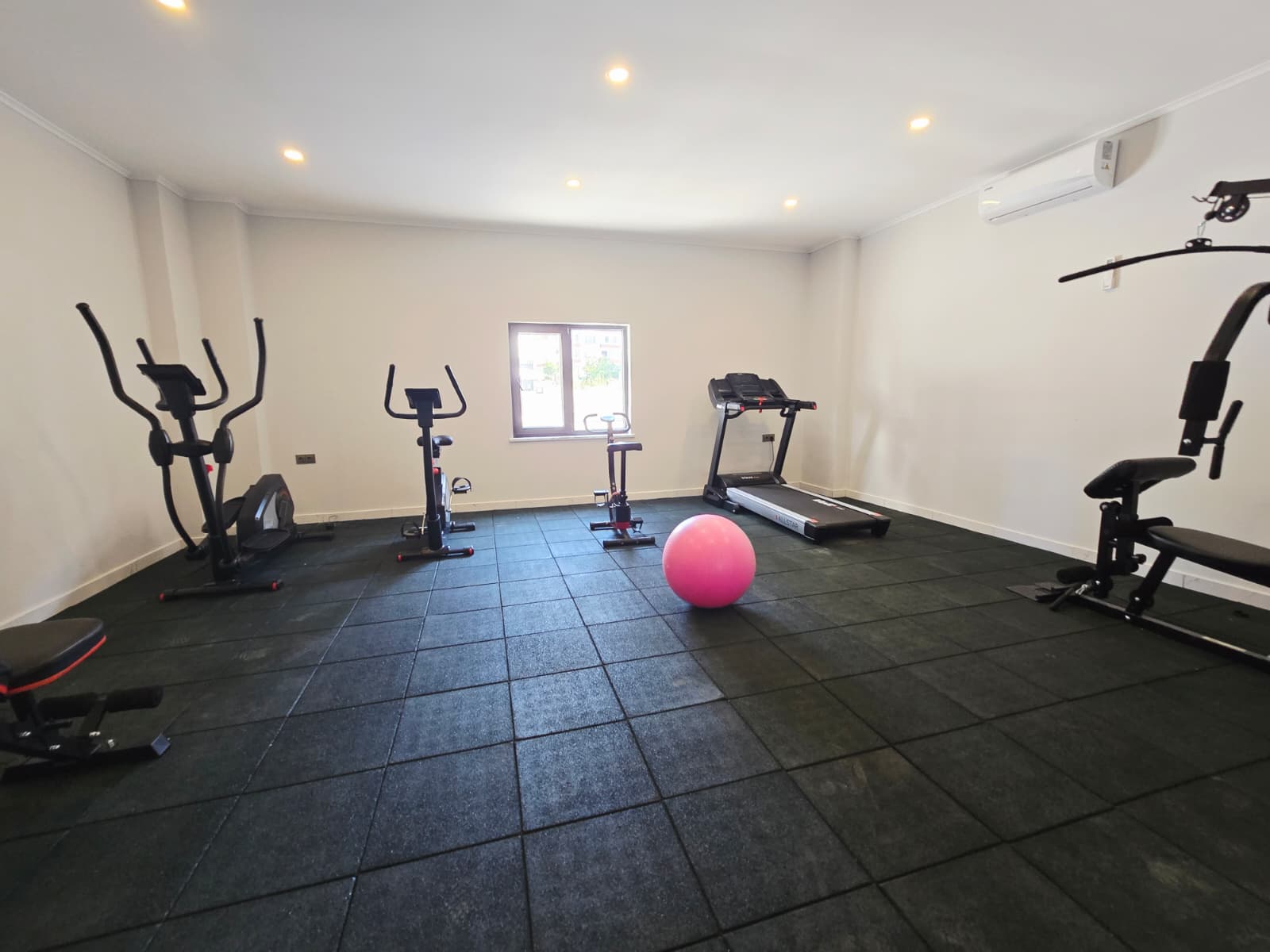 1+1 apartment in the center of Alanya – furnished from the owner, Cleopatra Beach area