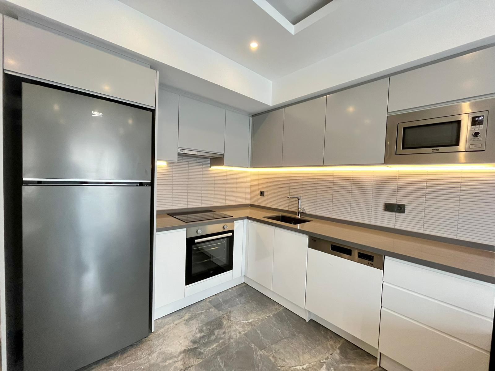 Квартира 2+1 в центре Алании - район пляжа Клеопатра, 650 метров