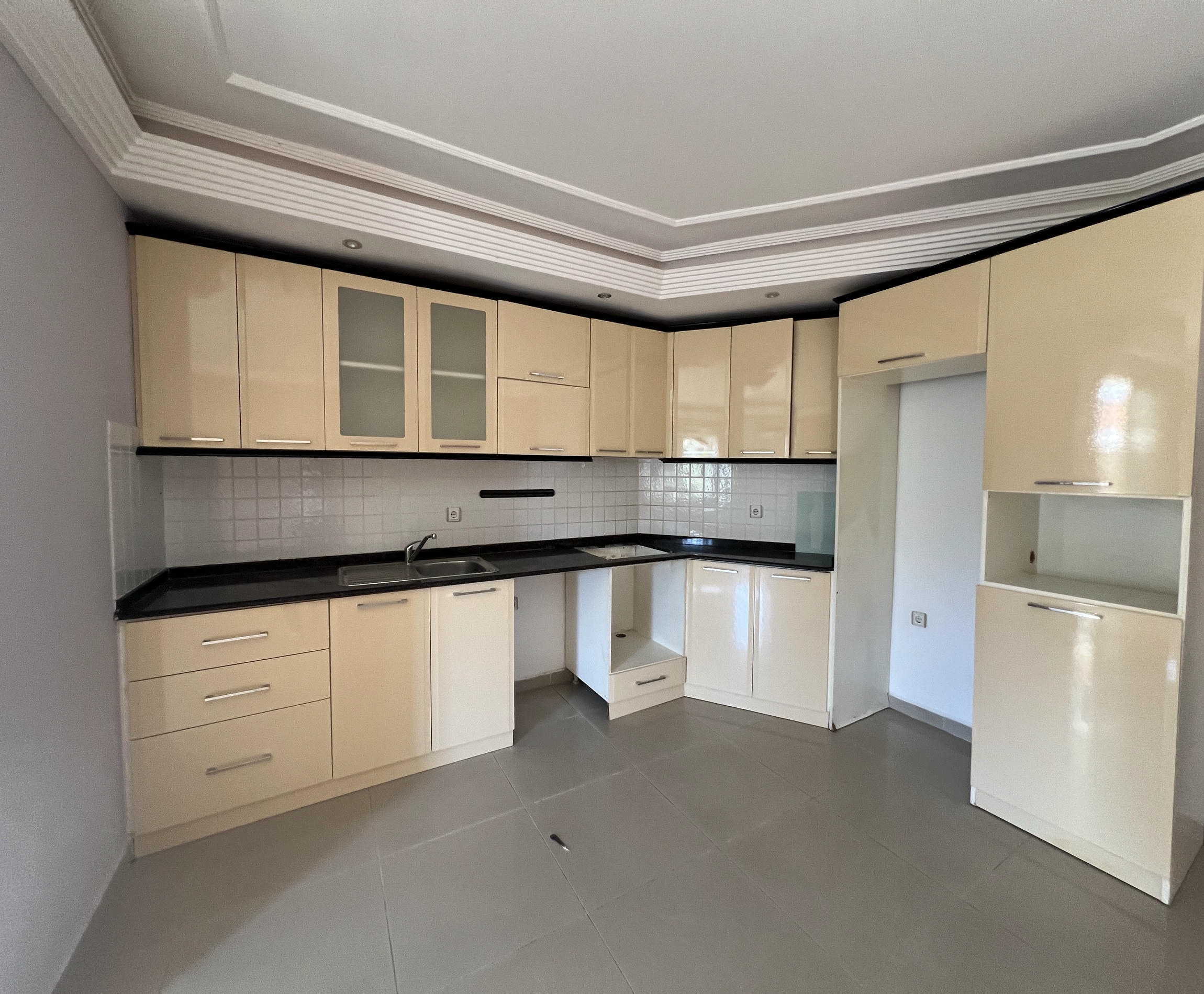 Квартира 2+1 в Алании - комплекс клубного формата, район Оба