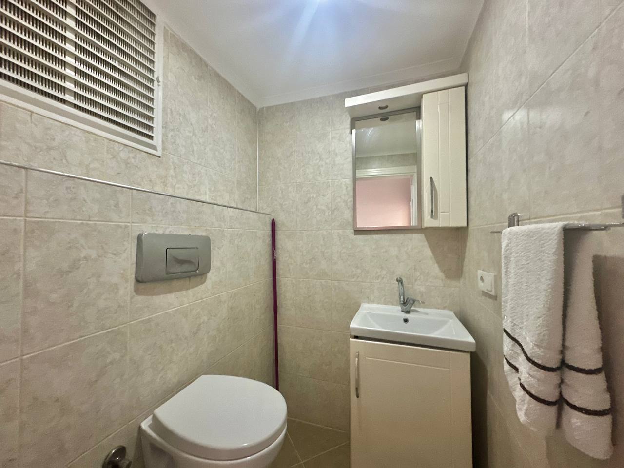 Квартира 2+1 в Махмутларе - 130 м² с мебелью и видом на горы