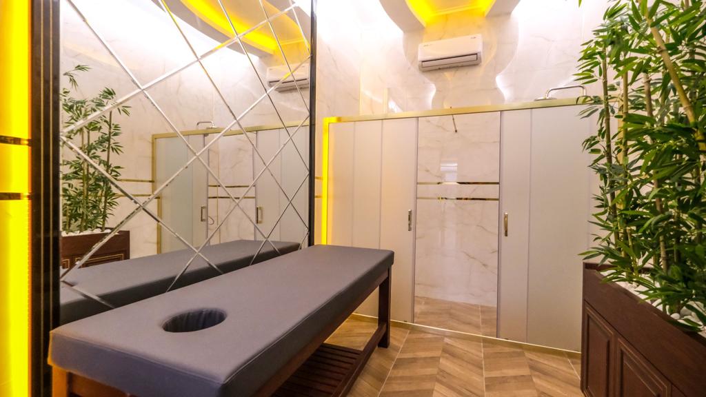 Пентхаус 2+1 в Алании, центр района Махмутлар - мебель, вид на море