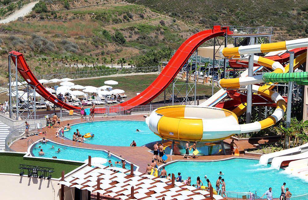 Квартира 1+1 в Алании – мебель, знаменитый resort-style, район Махмутлар