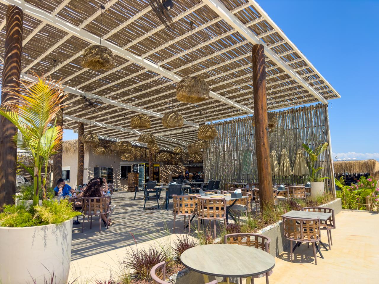 Квартира в Алании, район Тюрклер - 1+1 85 м2 с мебелью в премиальном resort-комплексе