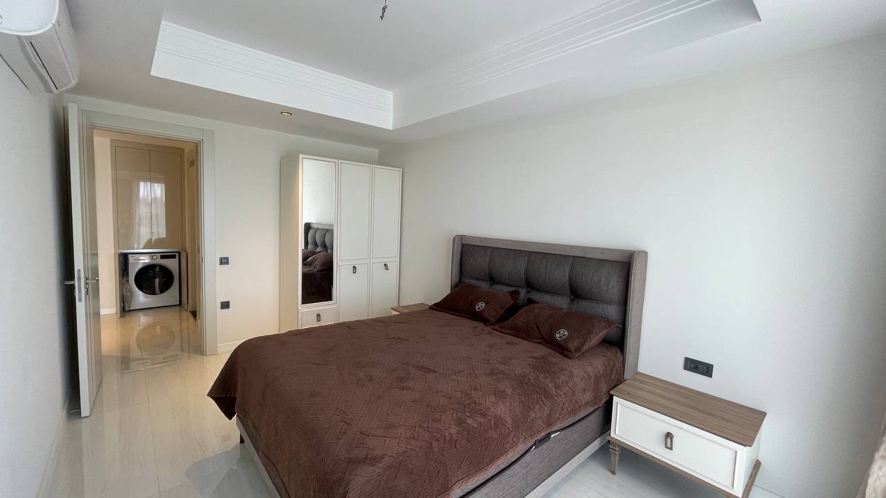 Квартира в Алании, район Тюрклер - 1+1 85 м2 с мебелью в премиальном resort-комплексе