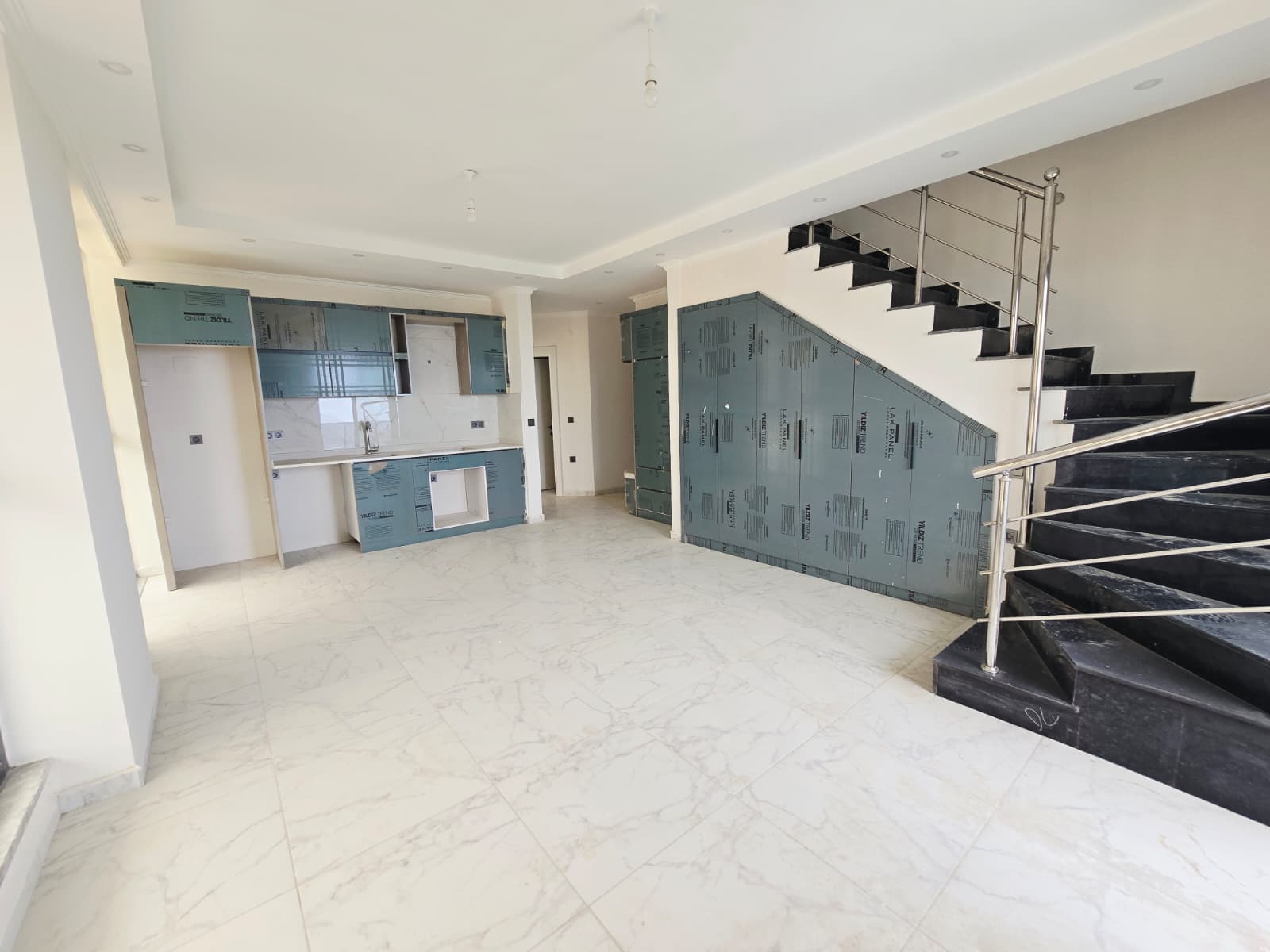 4+1 penthouse in Alanya - direct from the owner, panoramic sea views