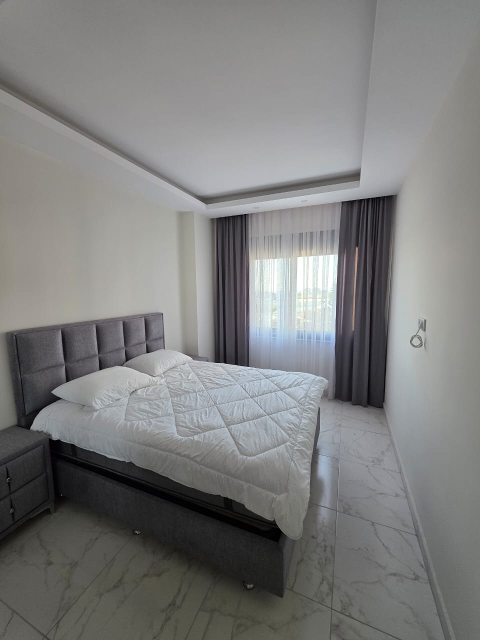 Alanya, Payallar semtinde 1+1 daire – eşyalı, deniz manzaralı, harika fiyat.