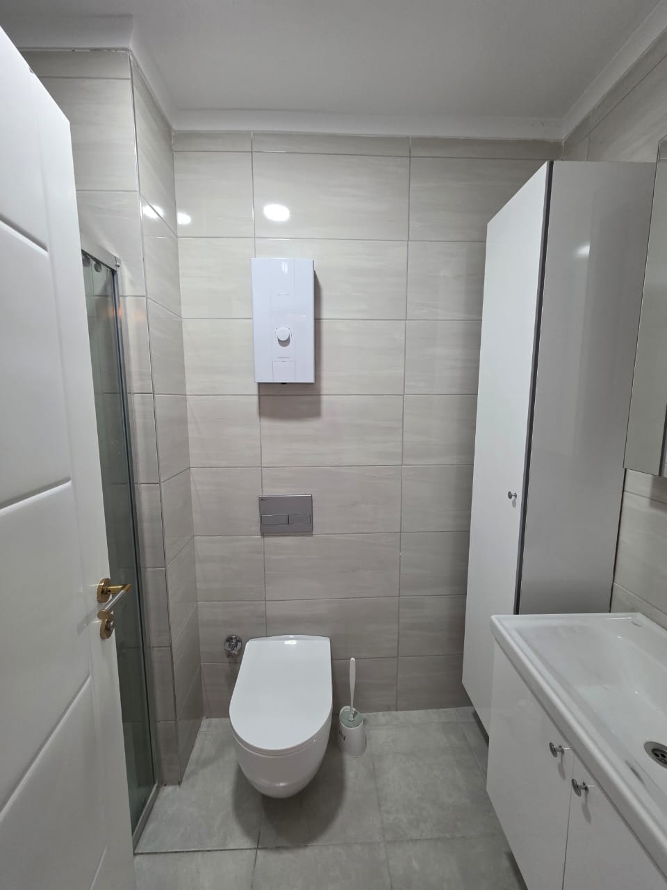 Alanya, Payallar semtinde 1+1 daire – eşyalı, deniz manzaralı, harika fiyat.