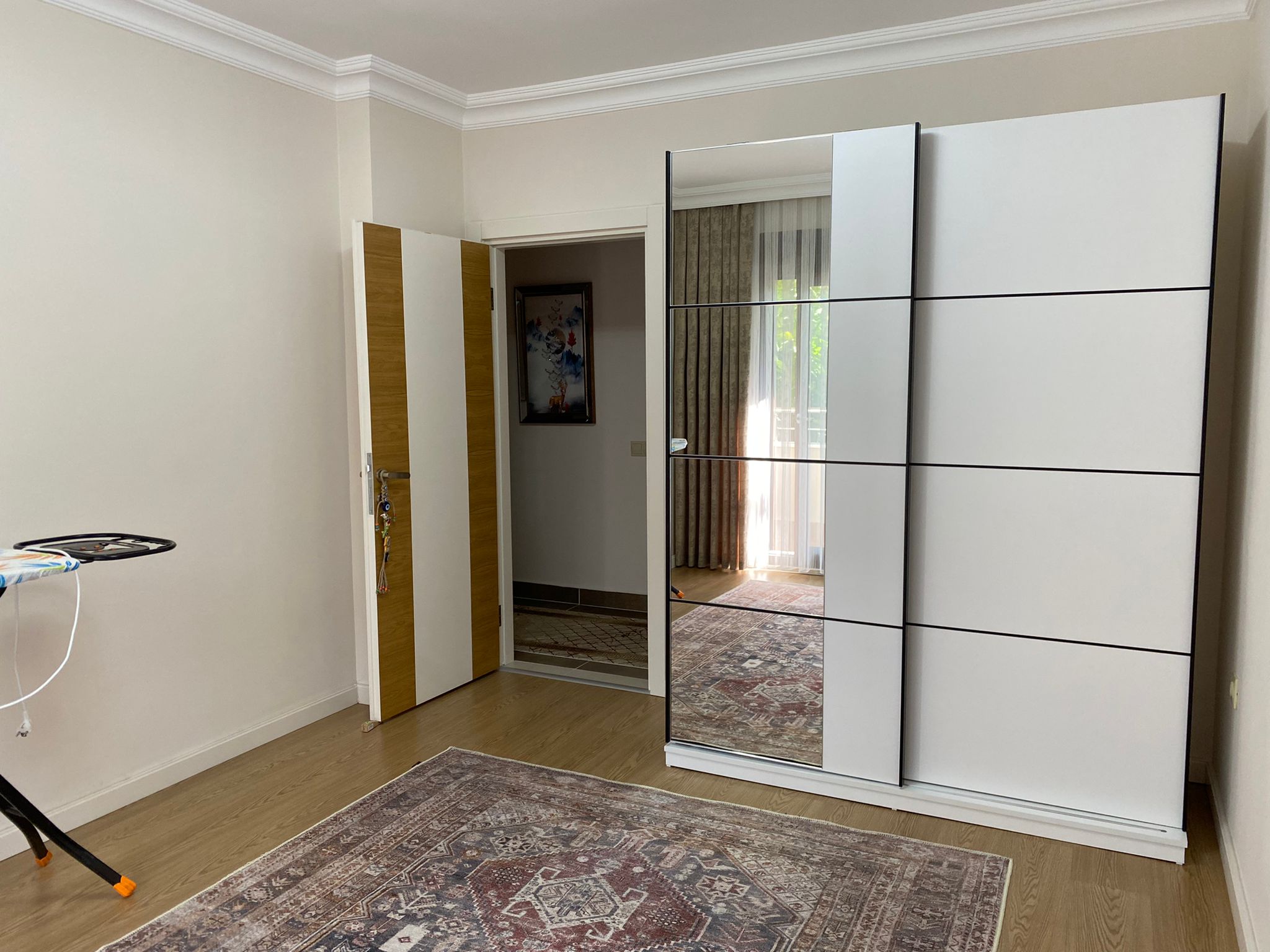 Квартира в центре Алании, район пляжа Клеопатра - с мебелью и отдельной кухней