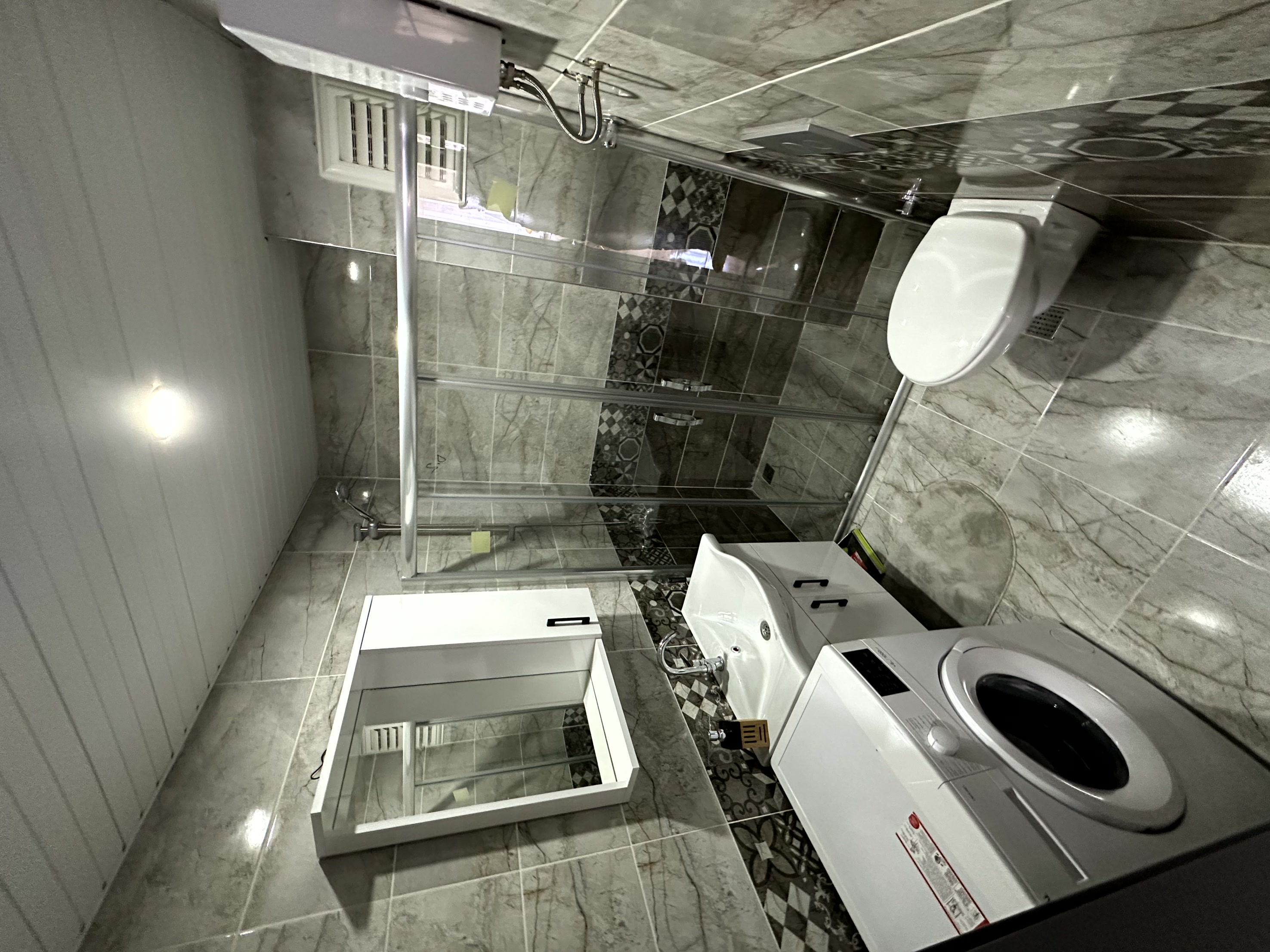 Квартира 2+1 в Алании, район Махмутлар – с мебелью, новая - никто не жил, 300 м до моря